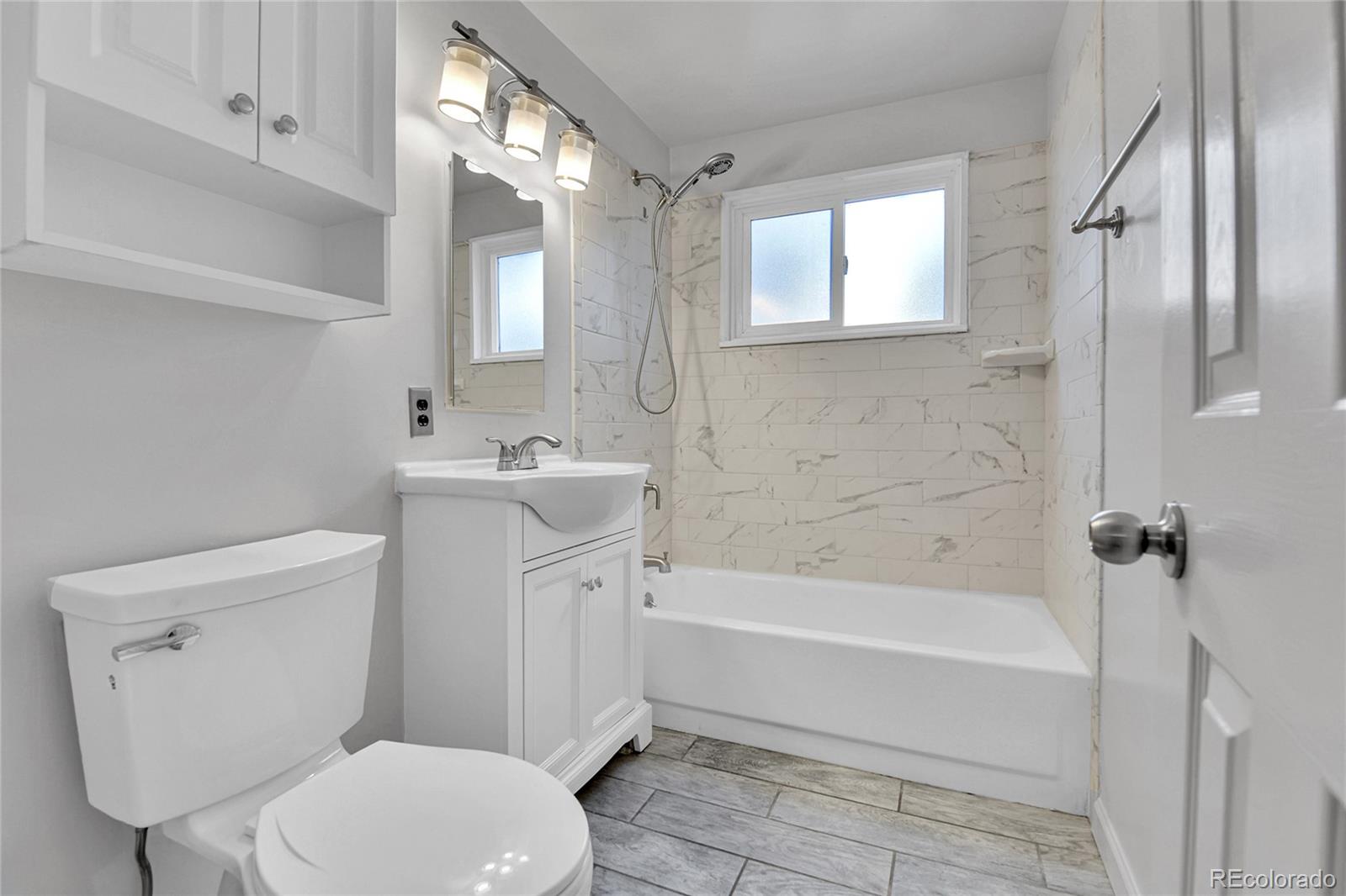MLS Image #9 for 4155 s lipan street,englewood, Colorado