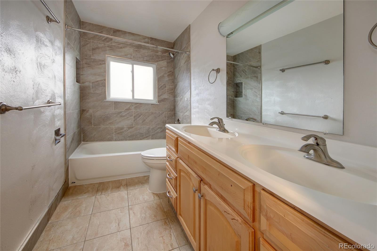 MLS Image #17 for 4610 s sleepy hollow circle,colorado springs, Colorado