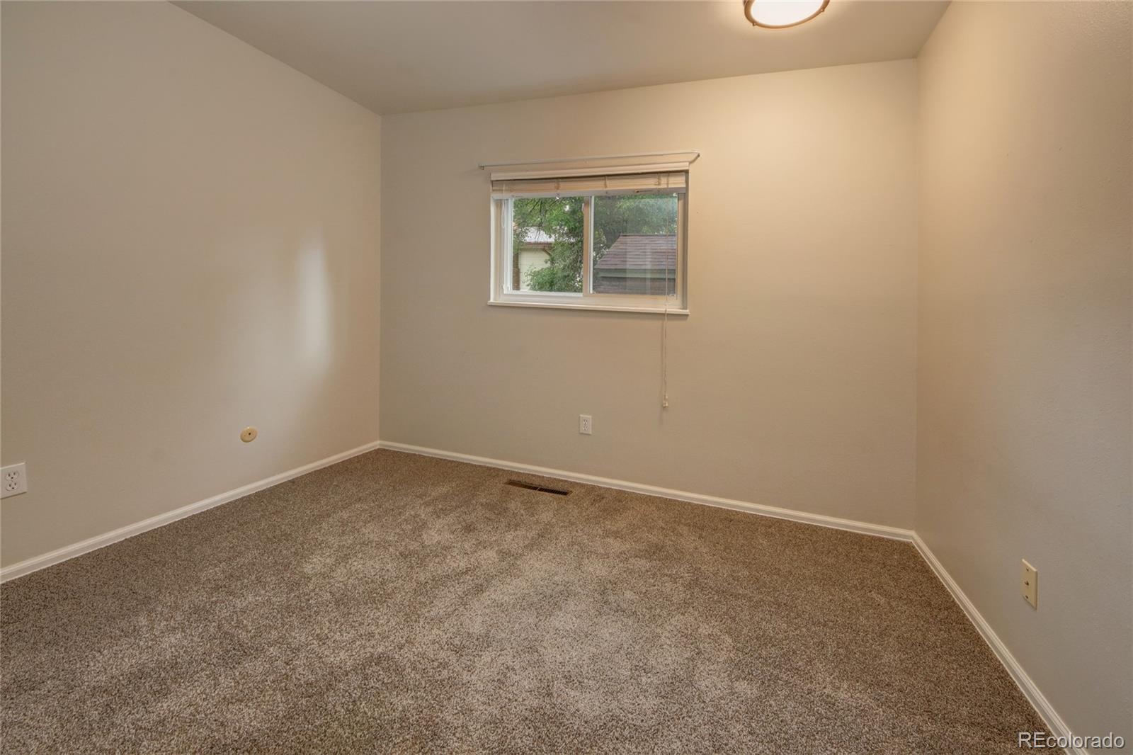 MLS Image #19 for 4610 s sleepy hollow circle,colorado springs, Colorado