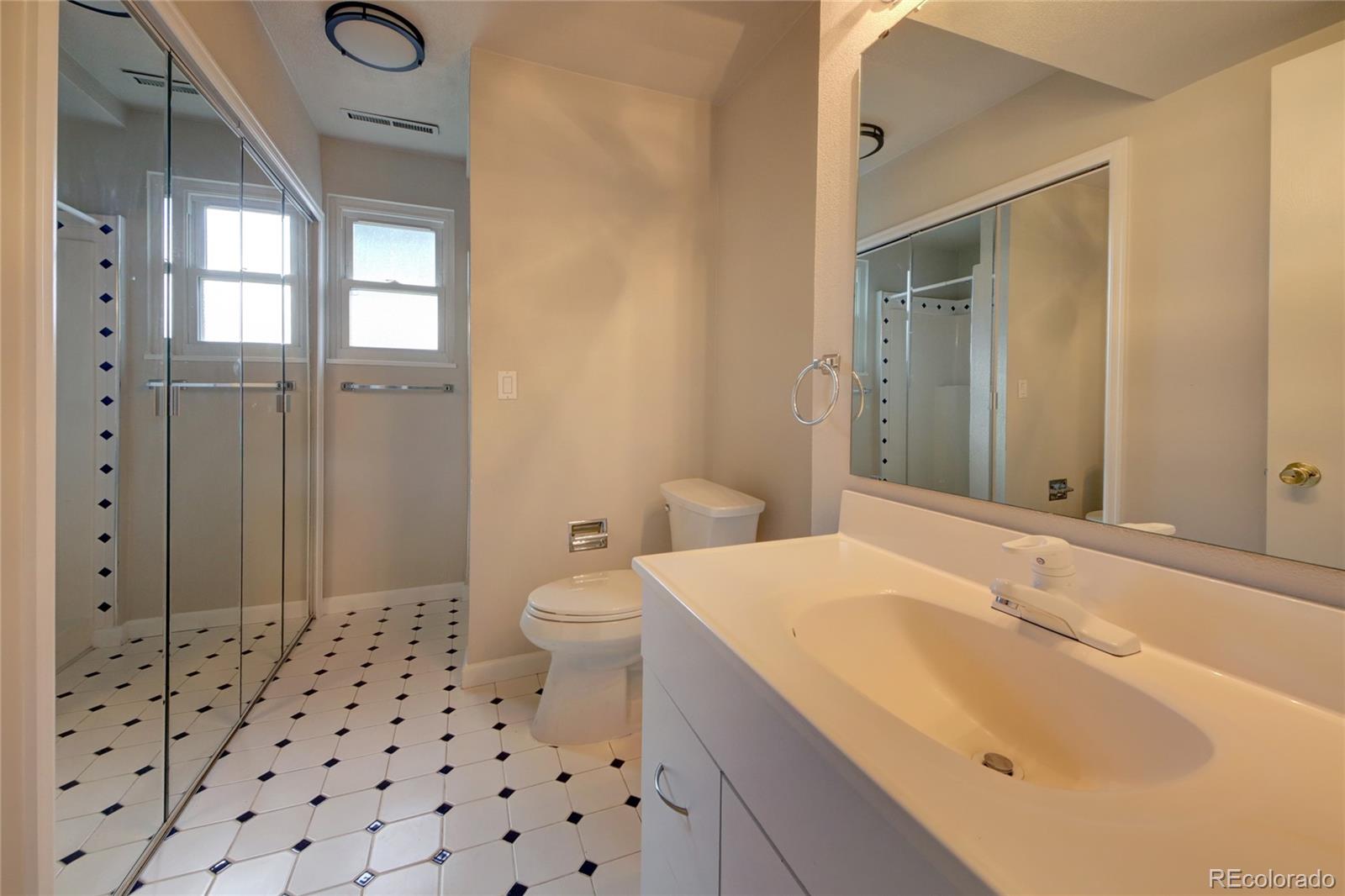 MLS Image #22 for 4610 s sleepy hollow circle,colorado springs, Colorado