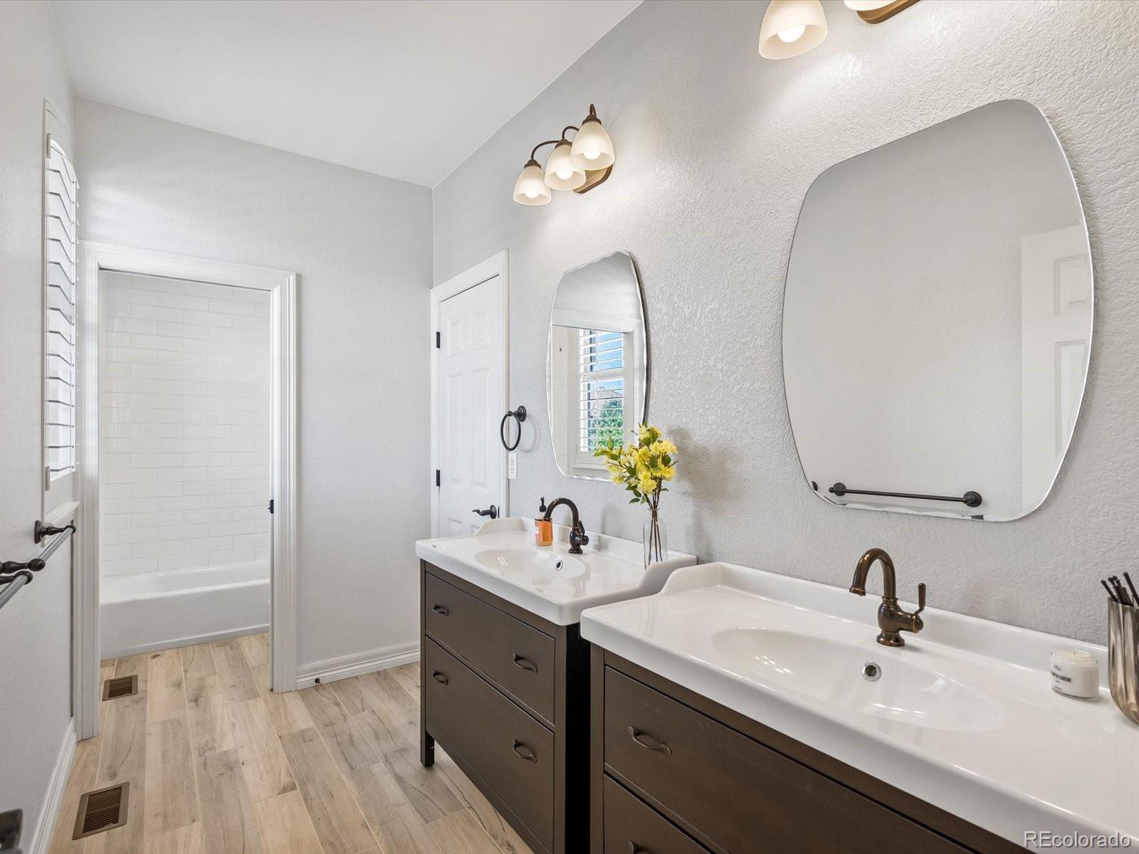 MLS Image #32 for 10057 s shadow hill drive,lone tree, Colorado