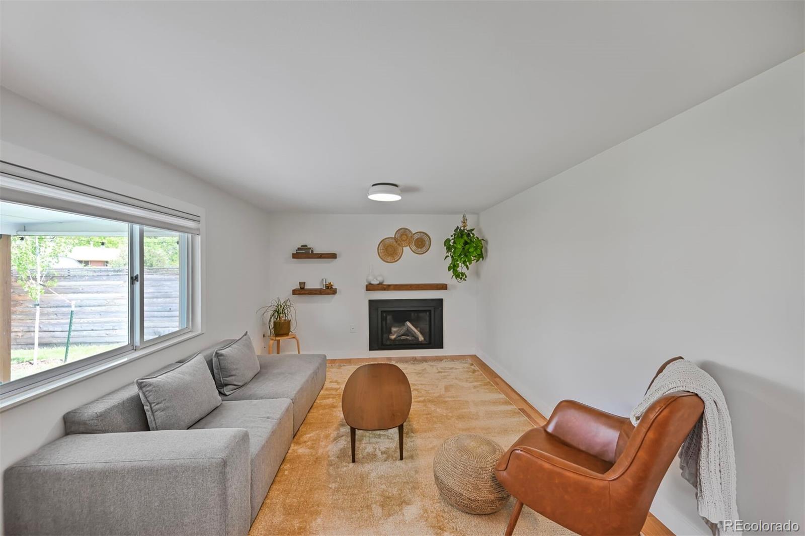 MLS Image #13 for 6987 e wyoming place,denver, Colorado