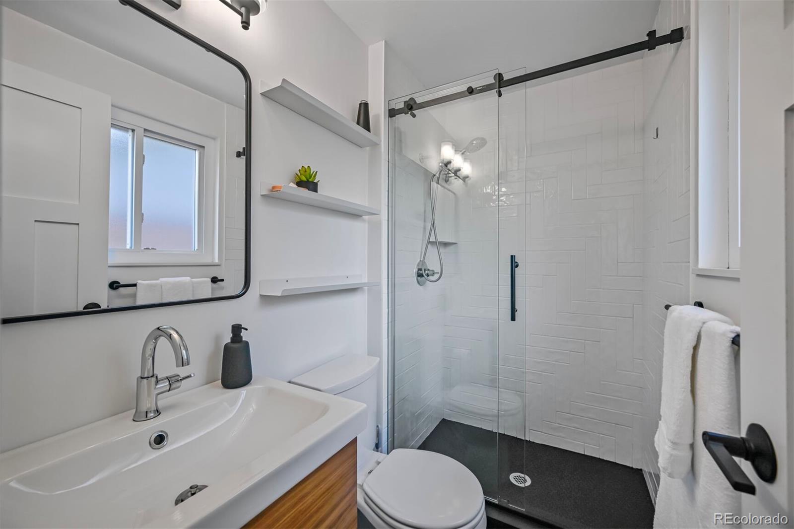 MLS Image #17 for 6987 e wyoming place,denver, Colorado
