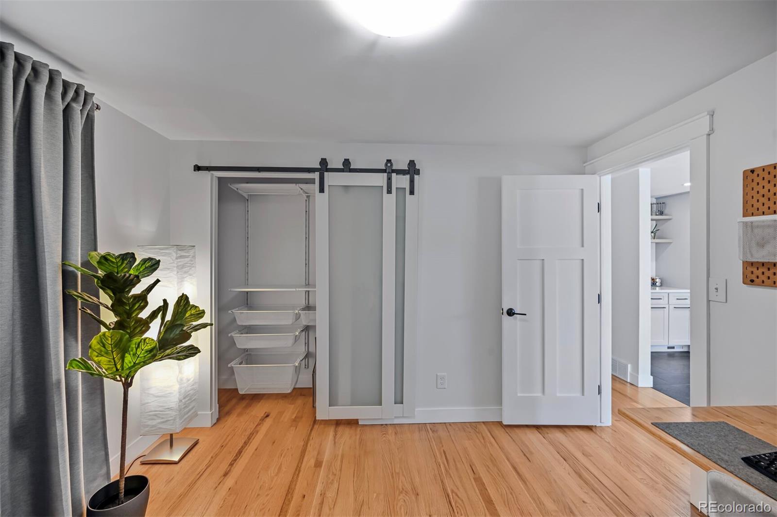 MLS Image #19 for 6987 e wyoming place,denver, Colorado