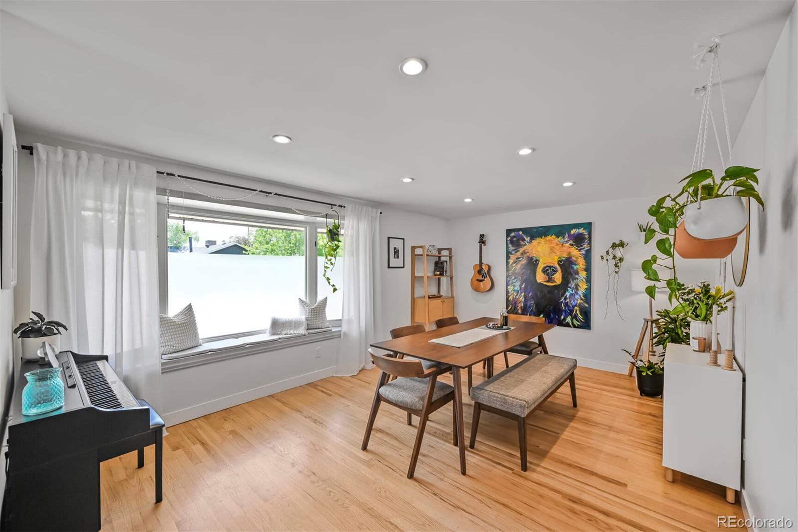 MLS Image #6 for 6987 e wyoming place,denver, Colorado
