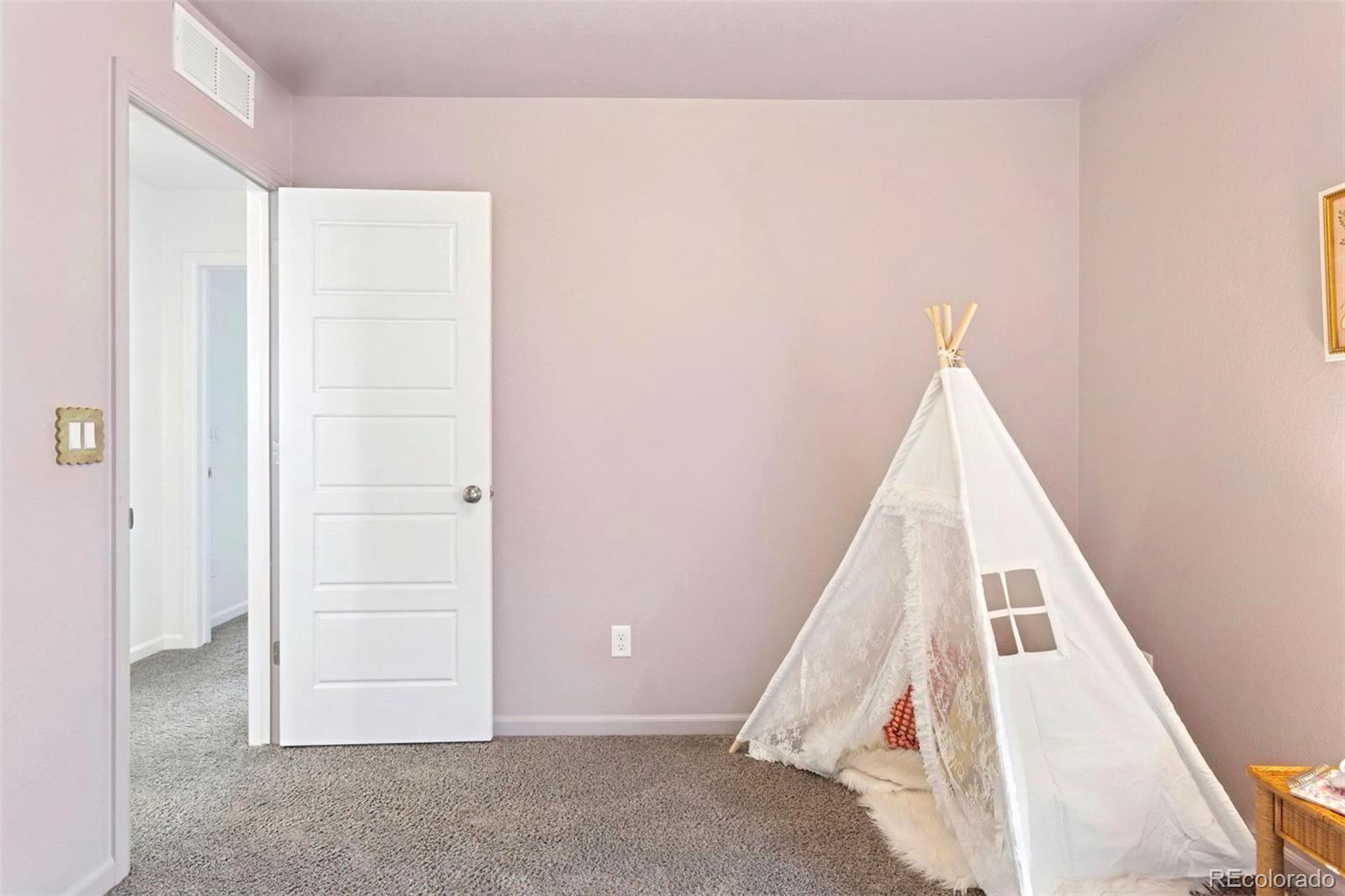 MLS Image #38 for 8057  monte vista circle,littleton, Colorado