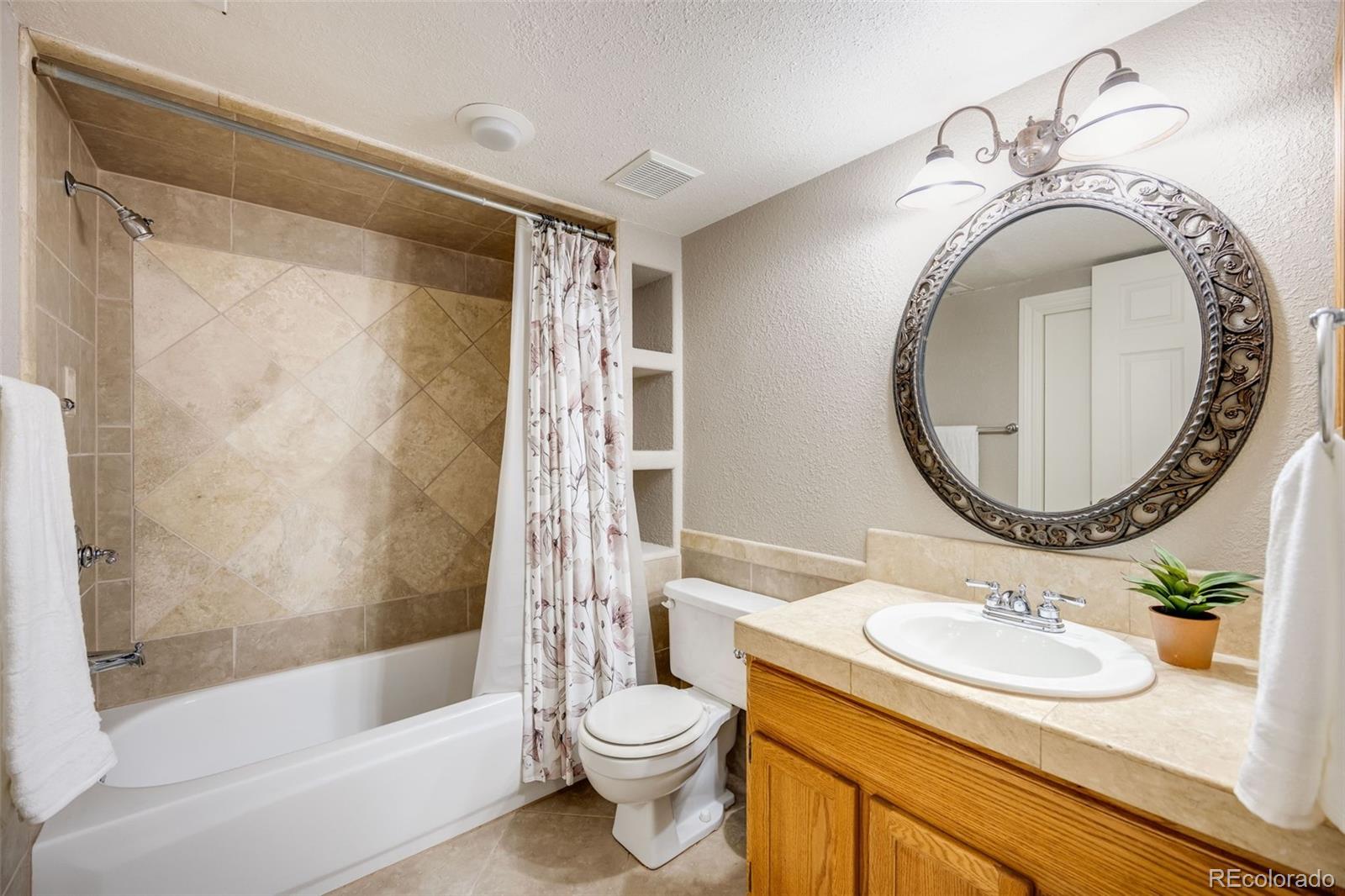 MLS Image #20 for 3889 s fraser street,aurora, Colorado