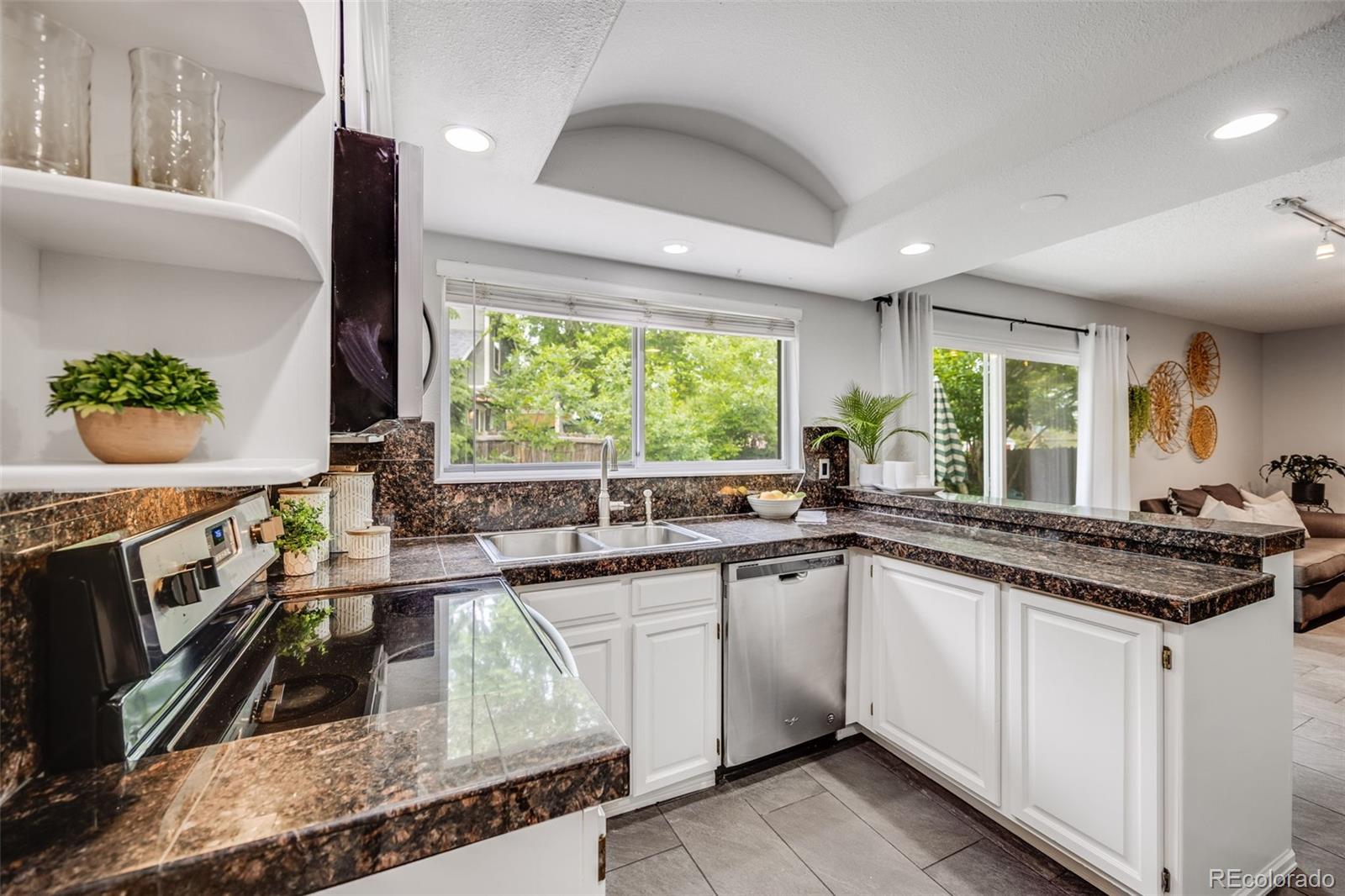 MLS Image #6 for 3889 s fraser street,aurora, Colorado