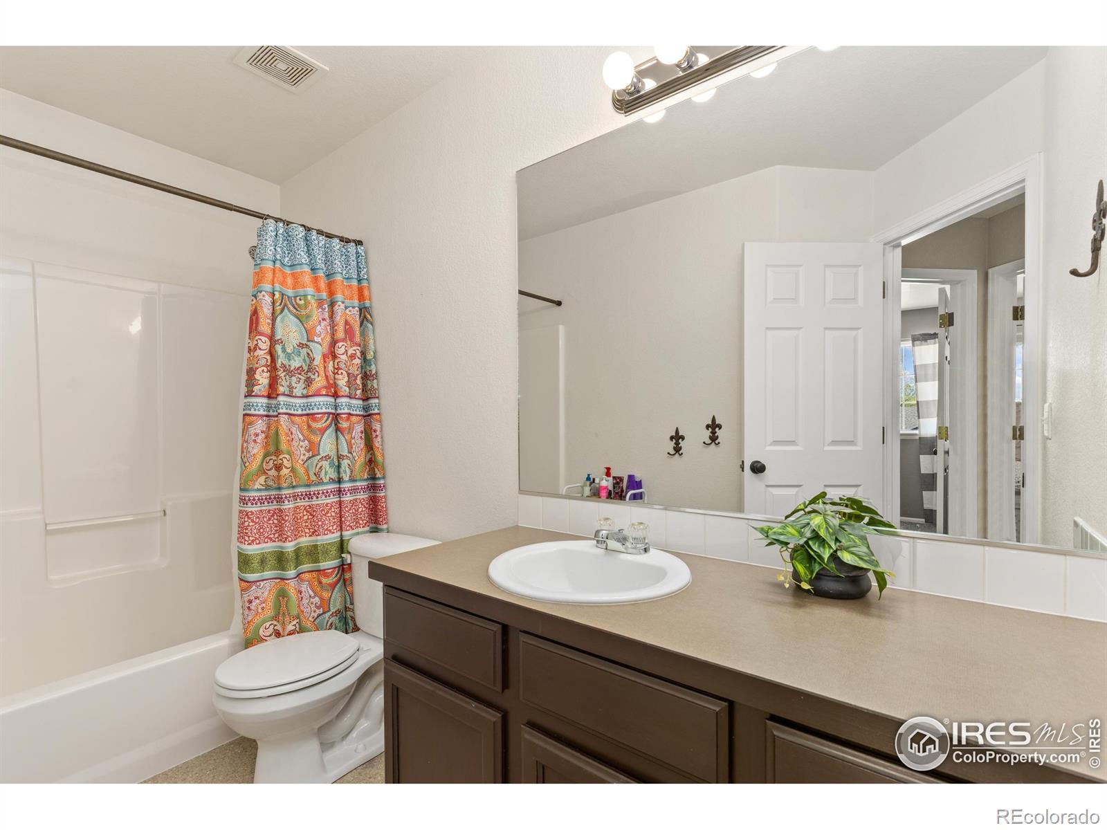MLS Image #14 for 9930  cascade street,firestone, Colorado