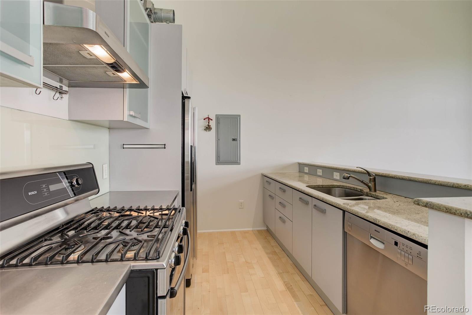 MLS Image #7 for 3100  huron street,denver, Colorado