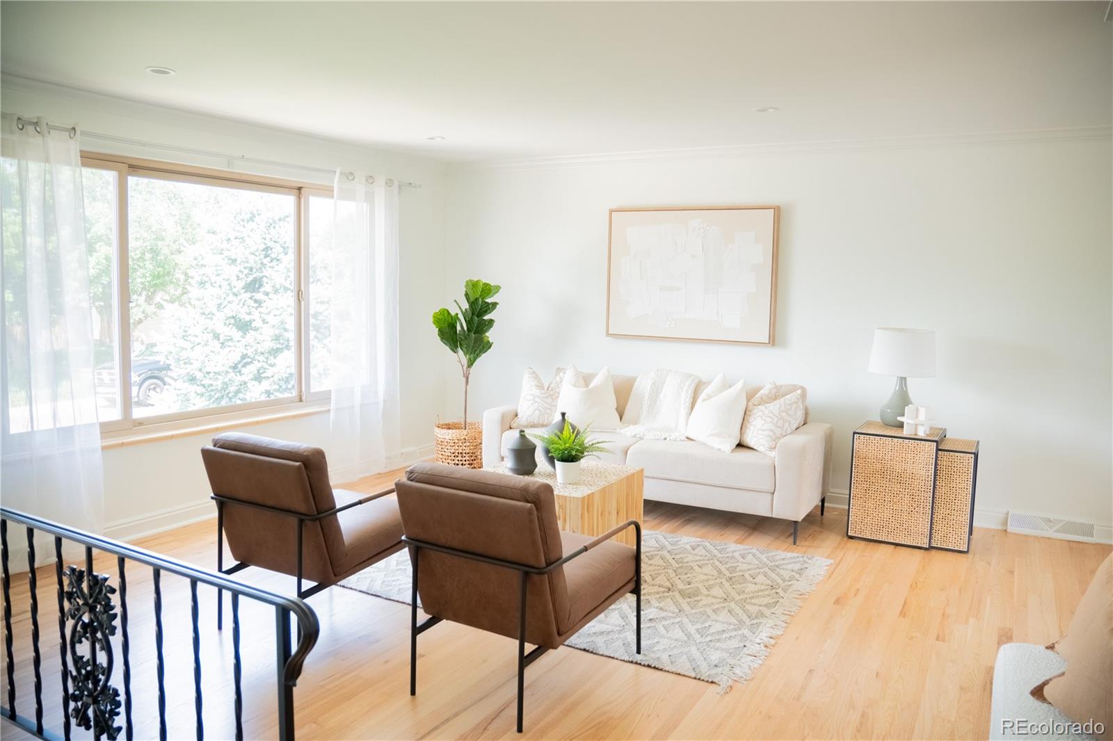 MLS Image #3 for 7270 s cherry drive,centennial, Colorado