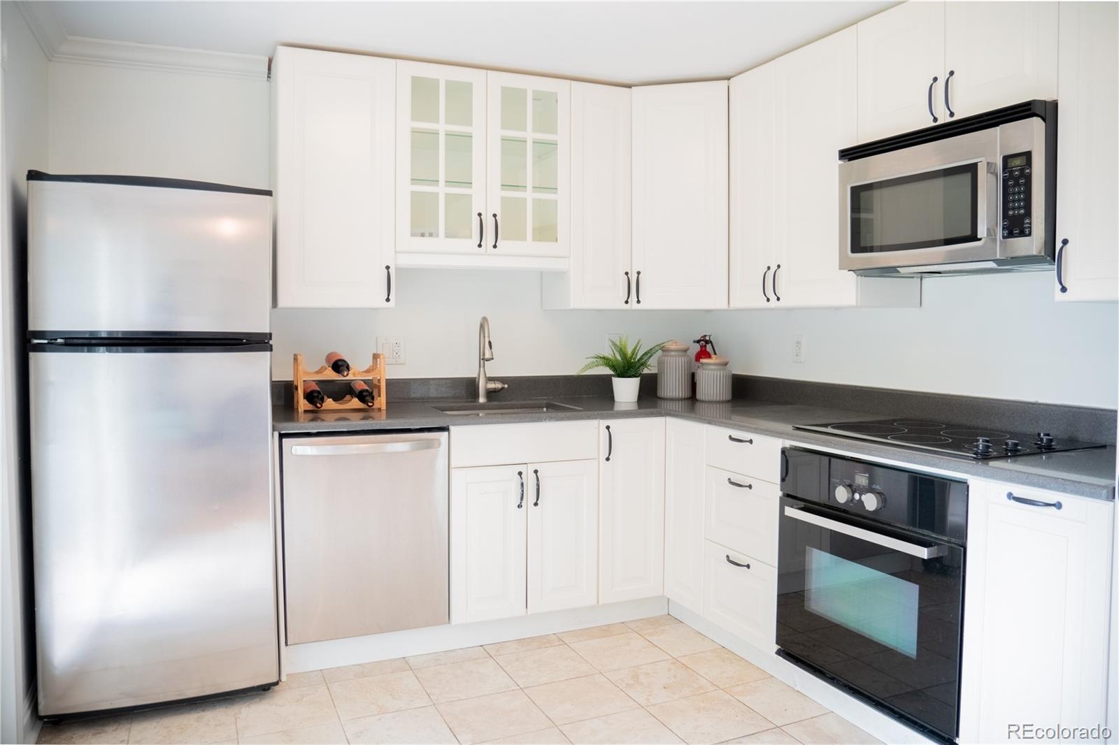 MLS Image #9 for 7270 s cherry drive,centennial, Colorado