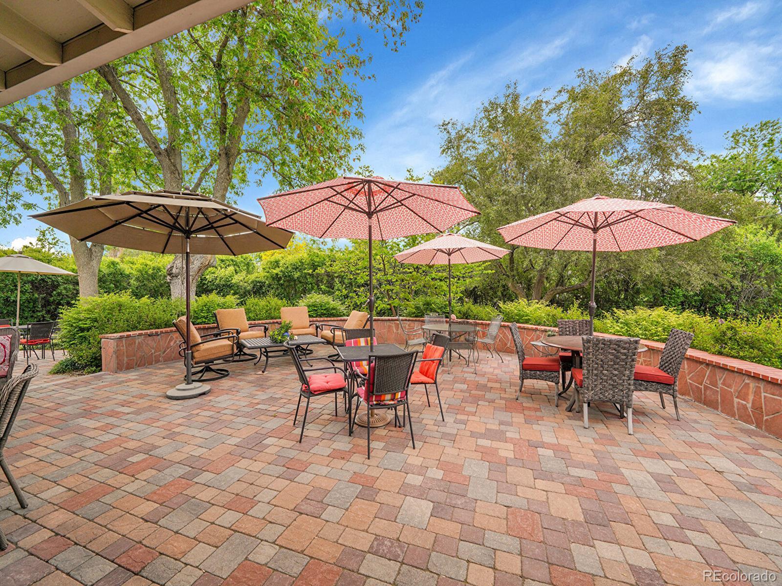 MLS Image #2 for 595 w lake avenue,littleton, Colorado