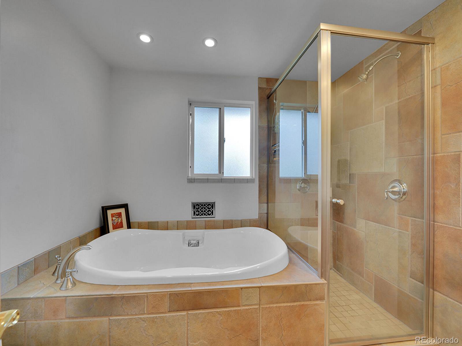 MLS Image #23 for 595 w lake avenue,littleton, Colorado