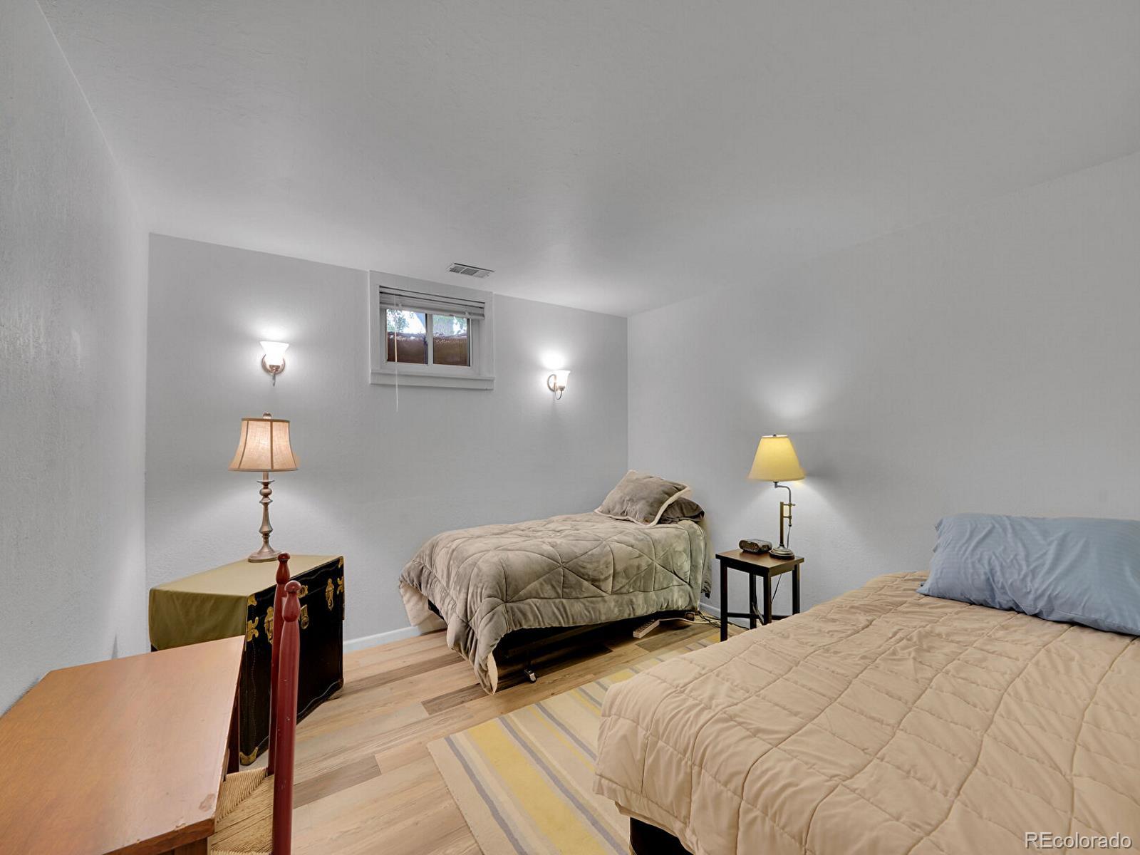 MLS Image #24 for 595 w lake avenue,littleton, Colorado
