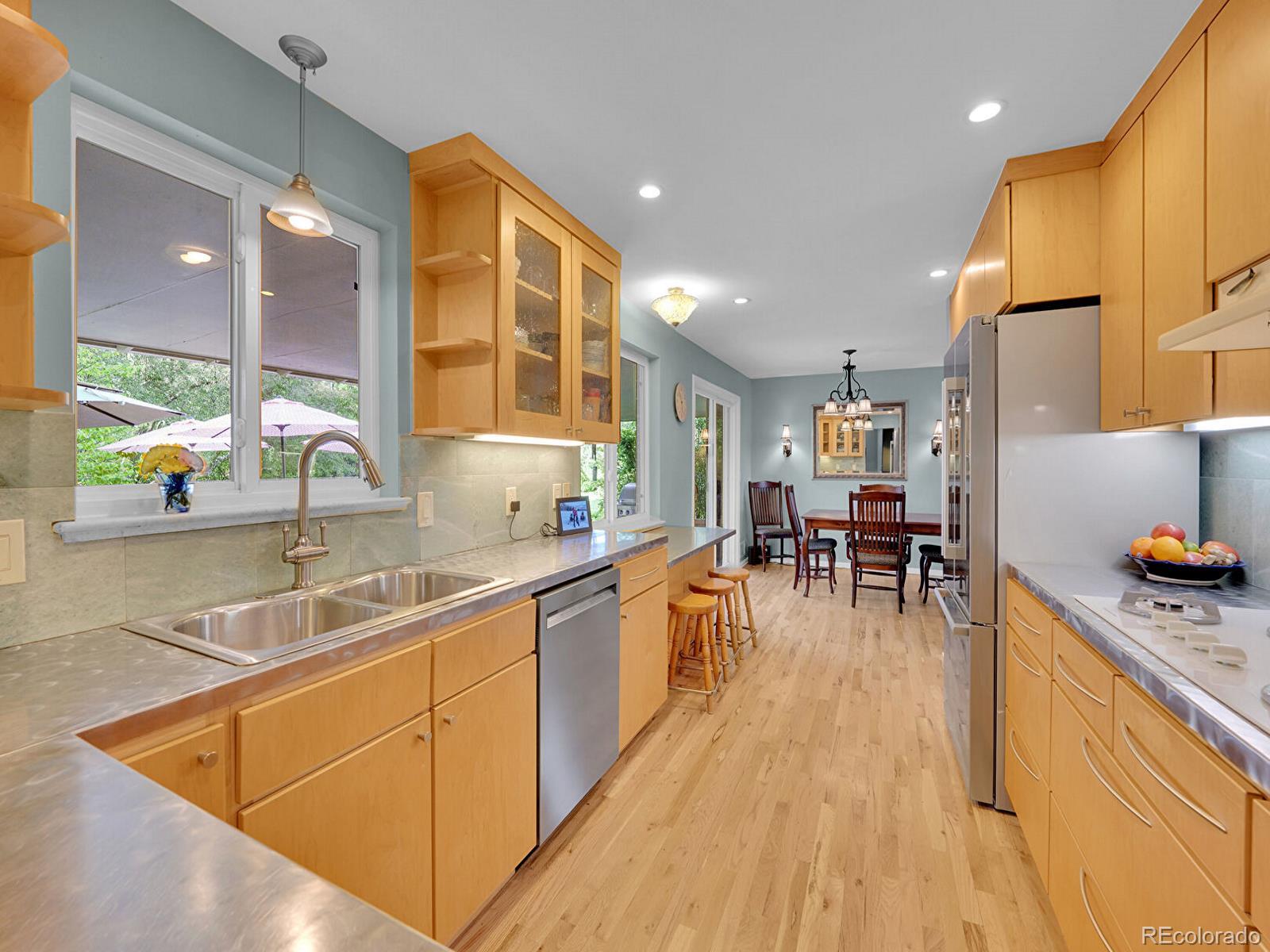 MLS Image #6 for 595 w lake avenue,littleton, Colorado