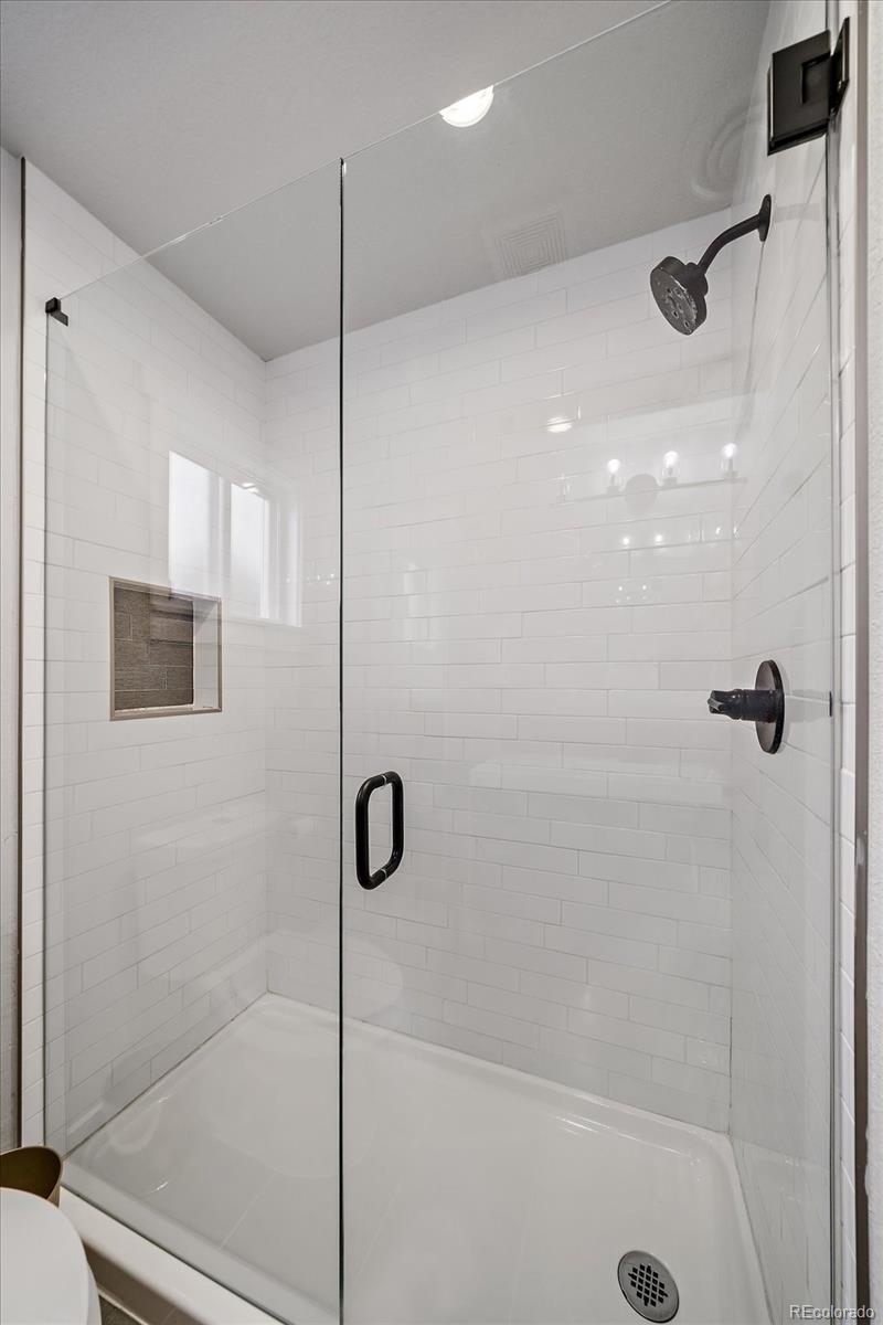 MLS Image #19 for 2865 s cherry way,denver, Colorado