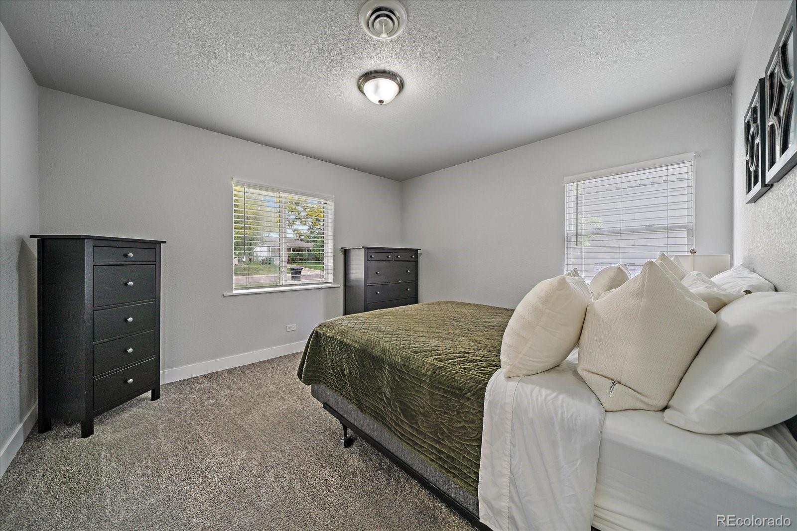 MLS Image #21 for 2865 s cherry way,denver, Colorado