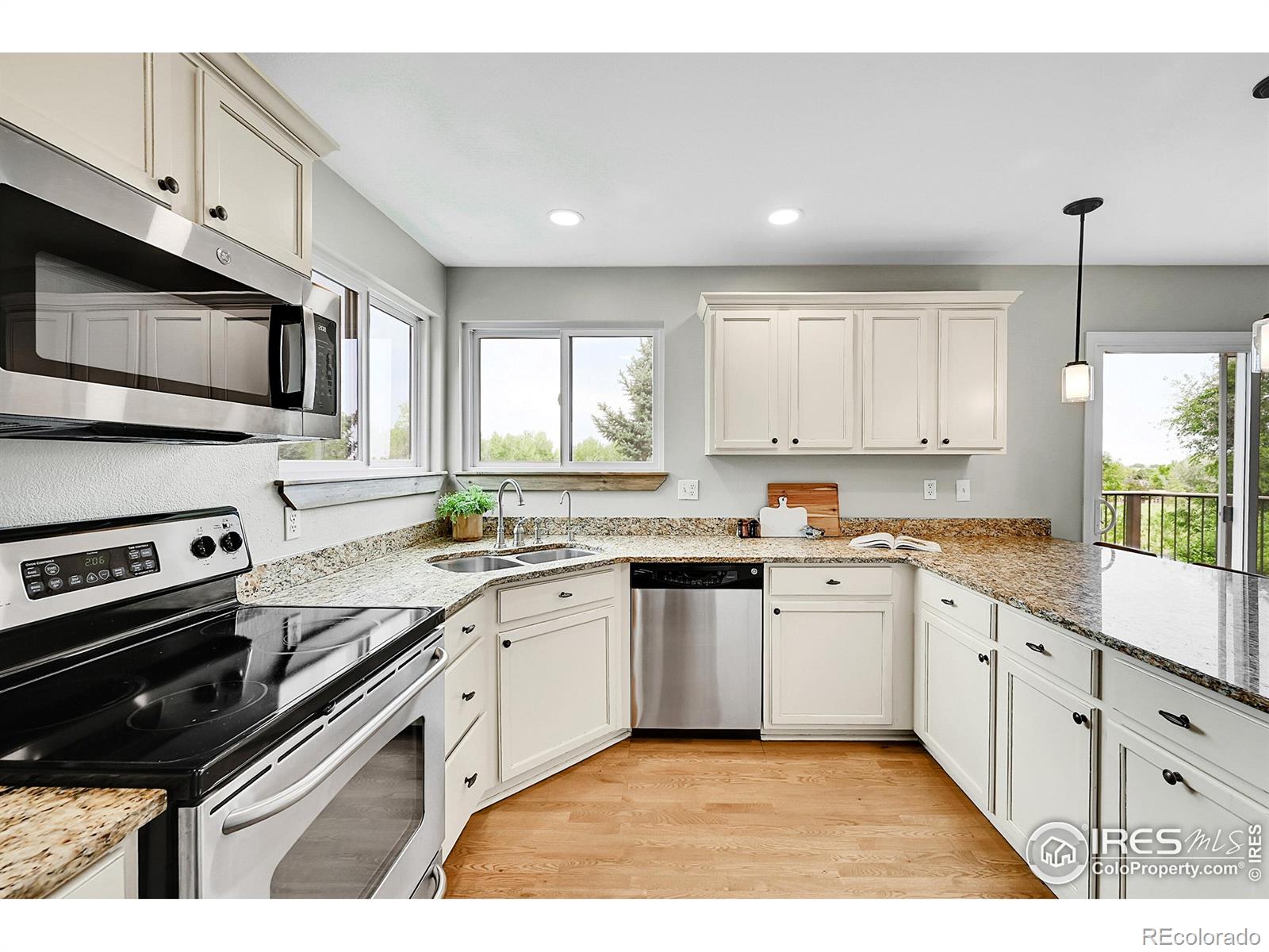MLS Image #9 for 2335  dogwood circle,louisville, Colorado
