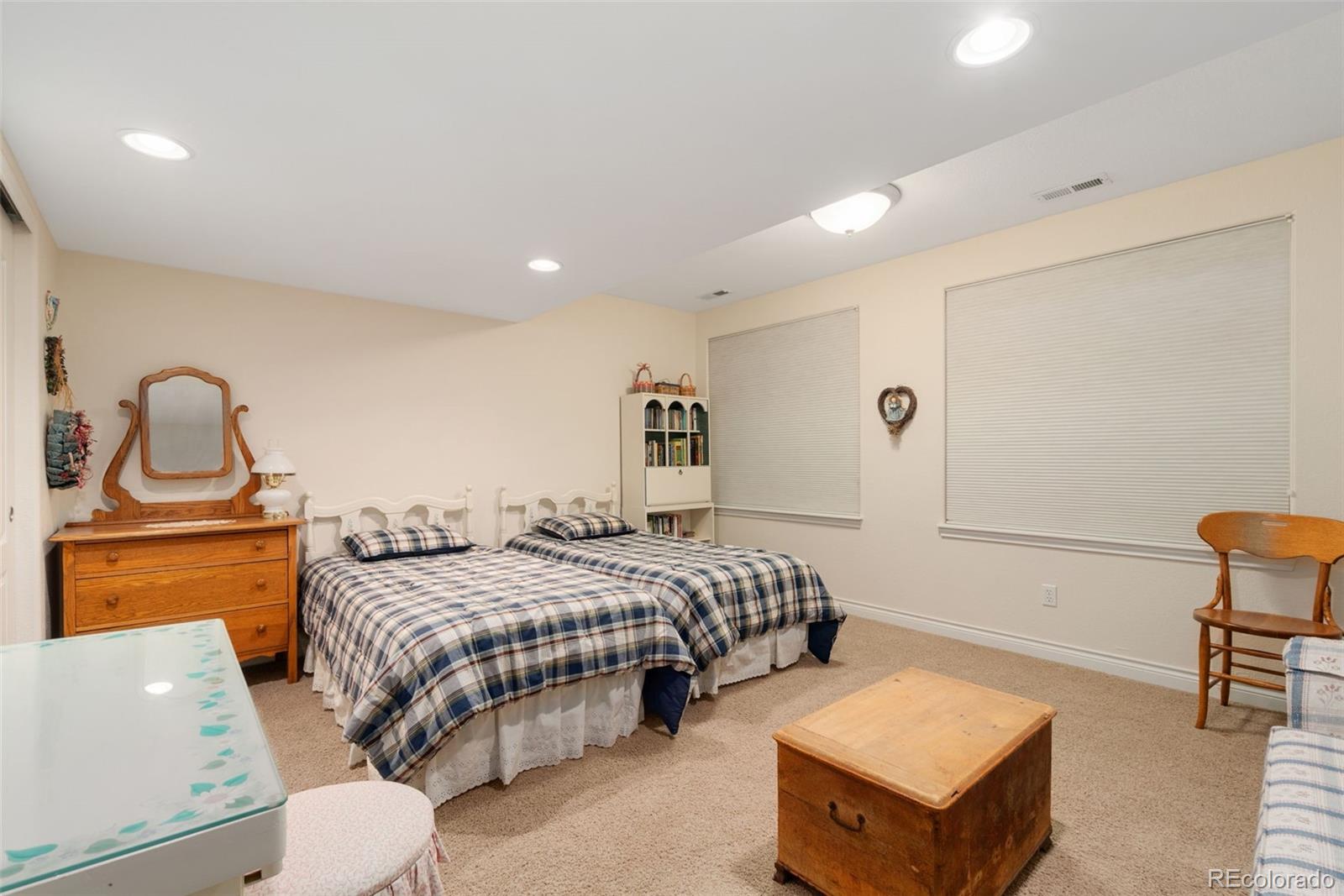 MLS Image #28 for 3806 s dawson street,aurora, Colorado