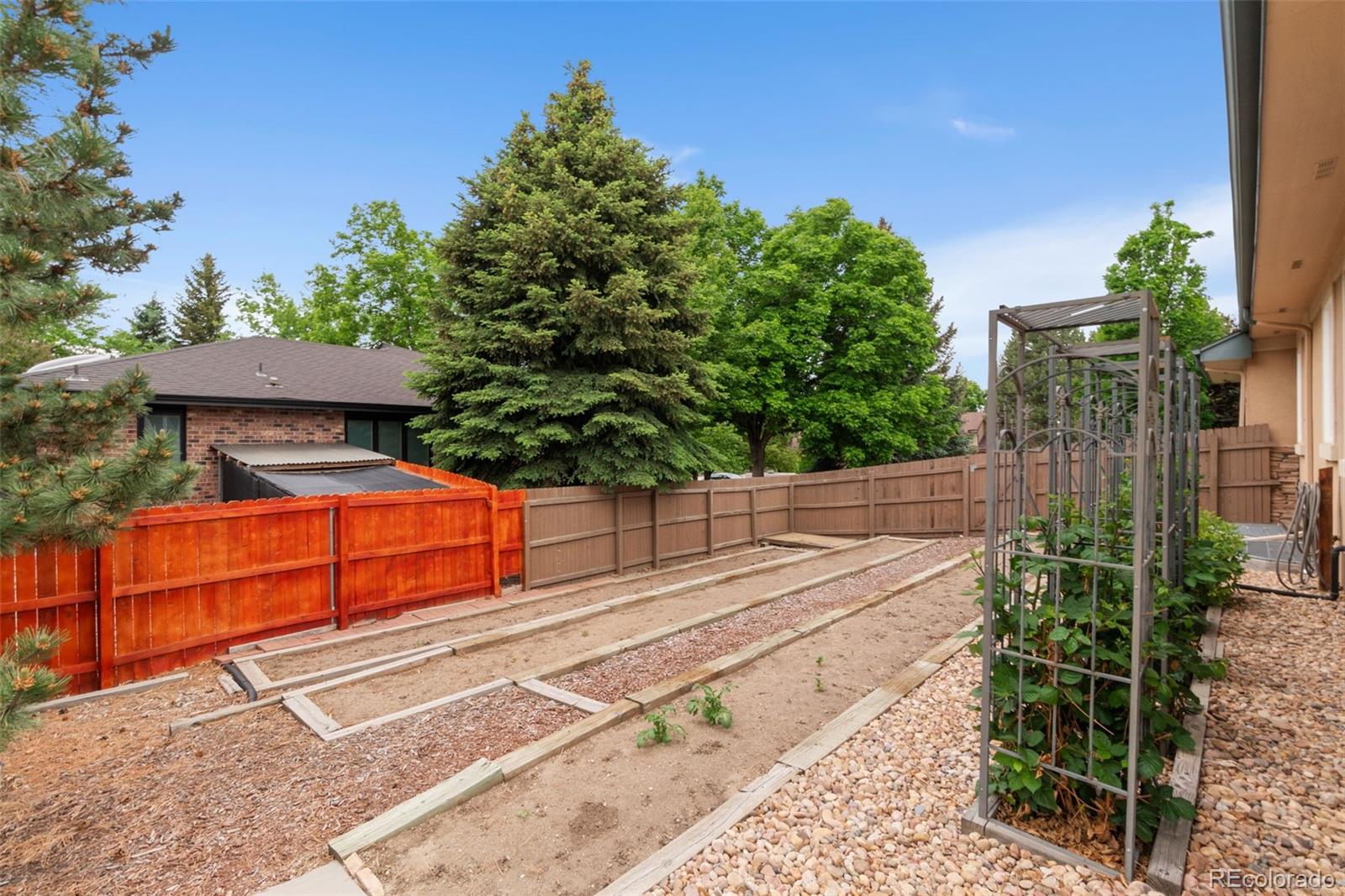 MLS Image #37 for 3806 s dawson street,aurora, Colorado