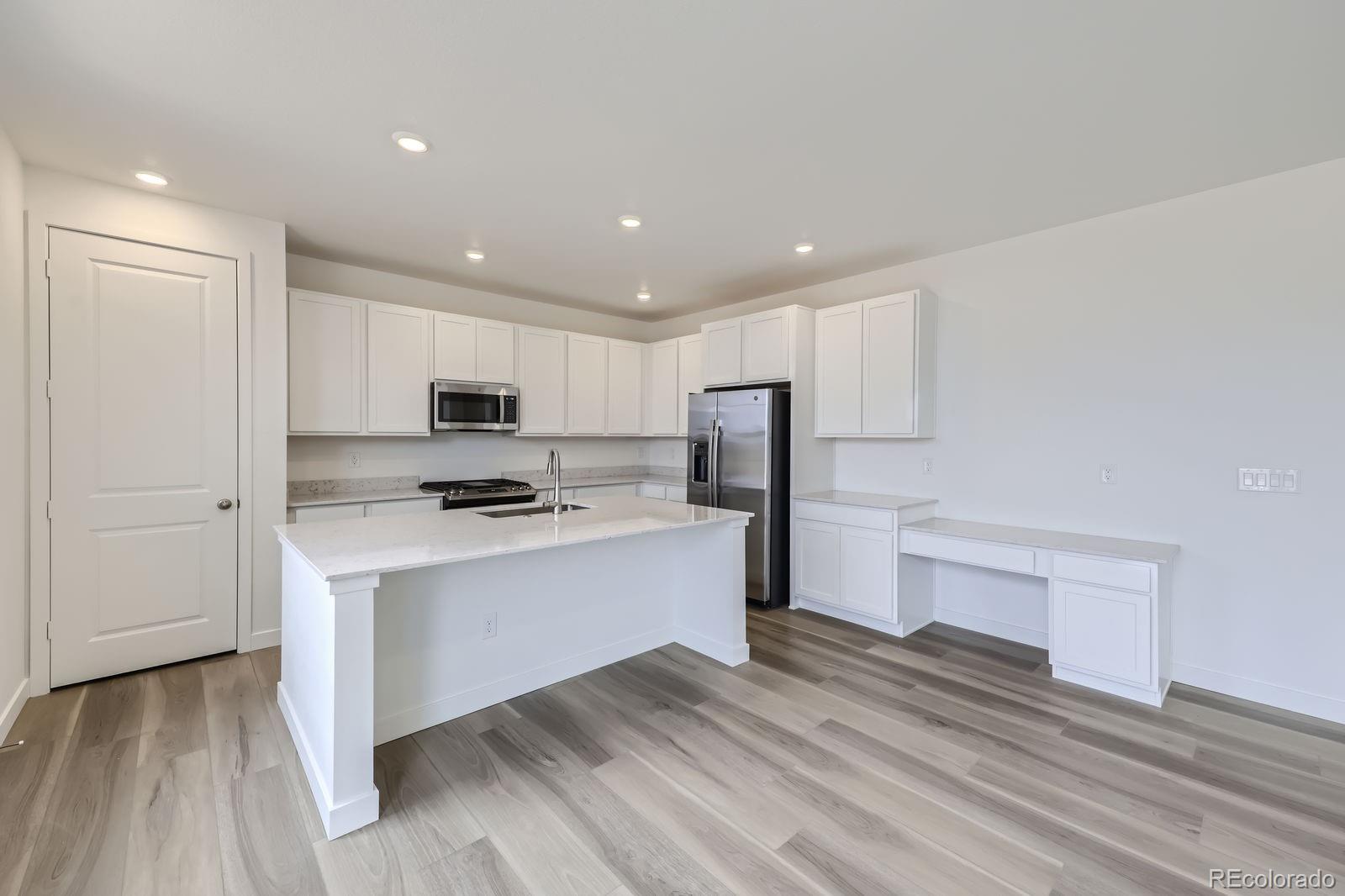 MLS Image #3 for 15153 w dequesne avenue,morrison, Colorado
