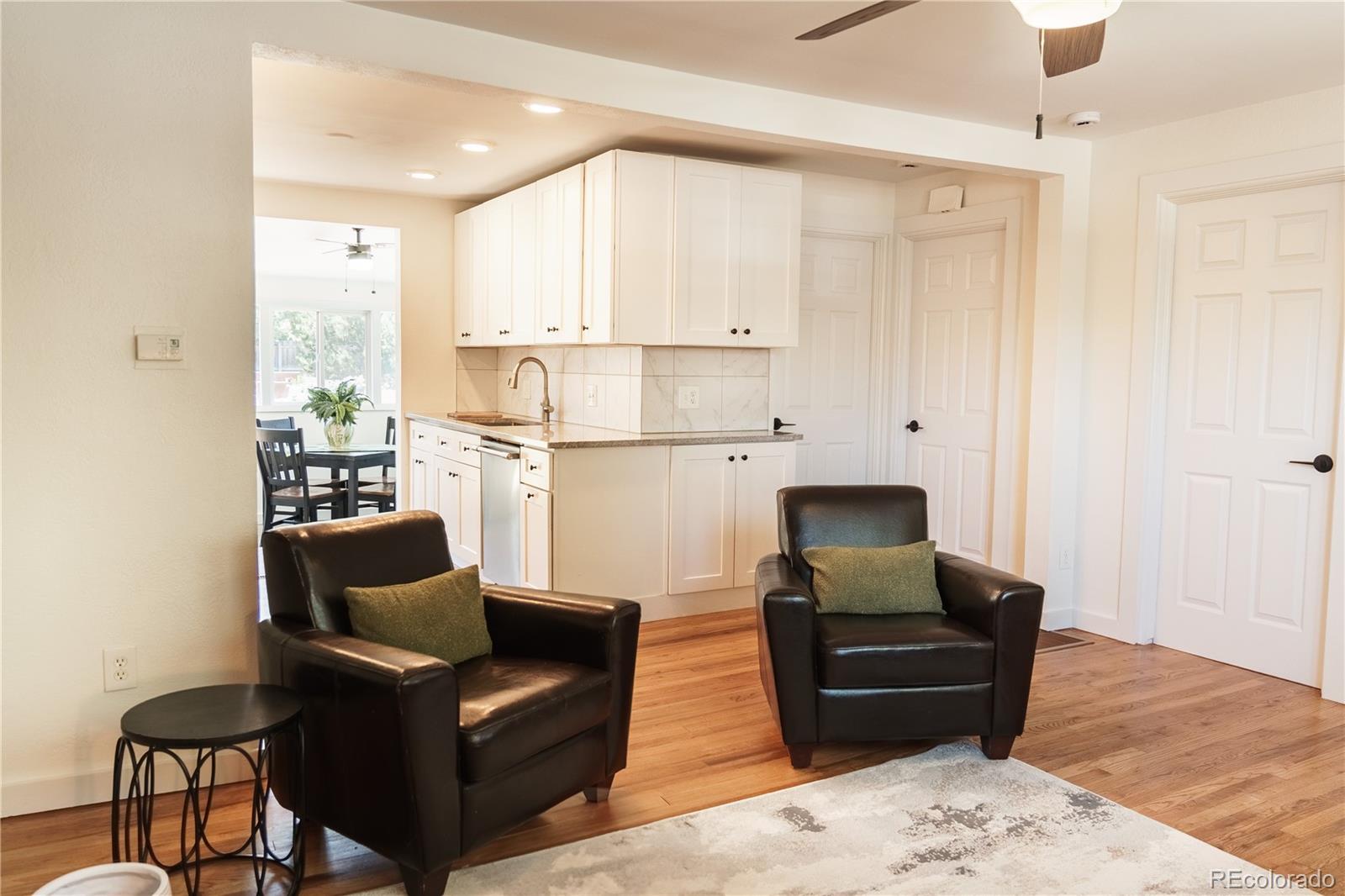 MLS Image #13 for 2294 w parkhill avenue,littleton, Colorado