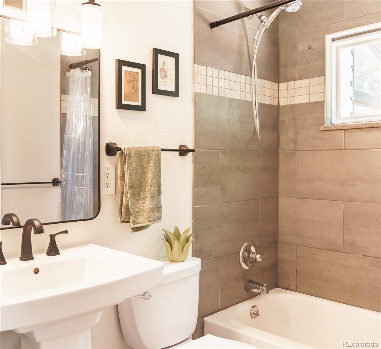 MLS Image #9 for 2294 w parkhill avenue,littleton, Colorado
