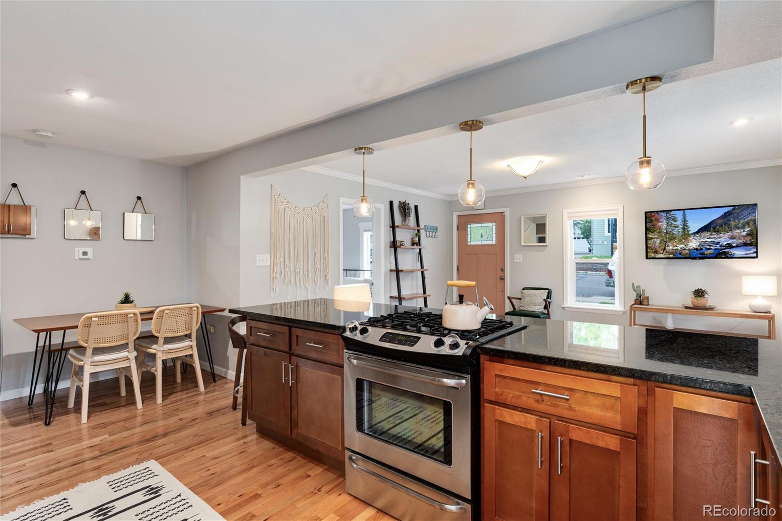 MLS Image #11 for 3175 s pennsylvania street,englewood, Colorado