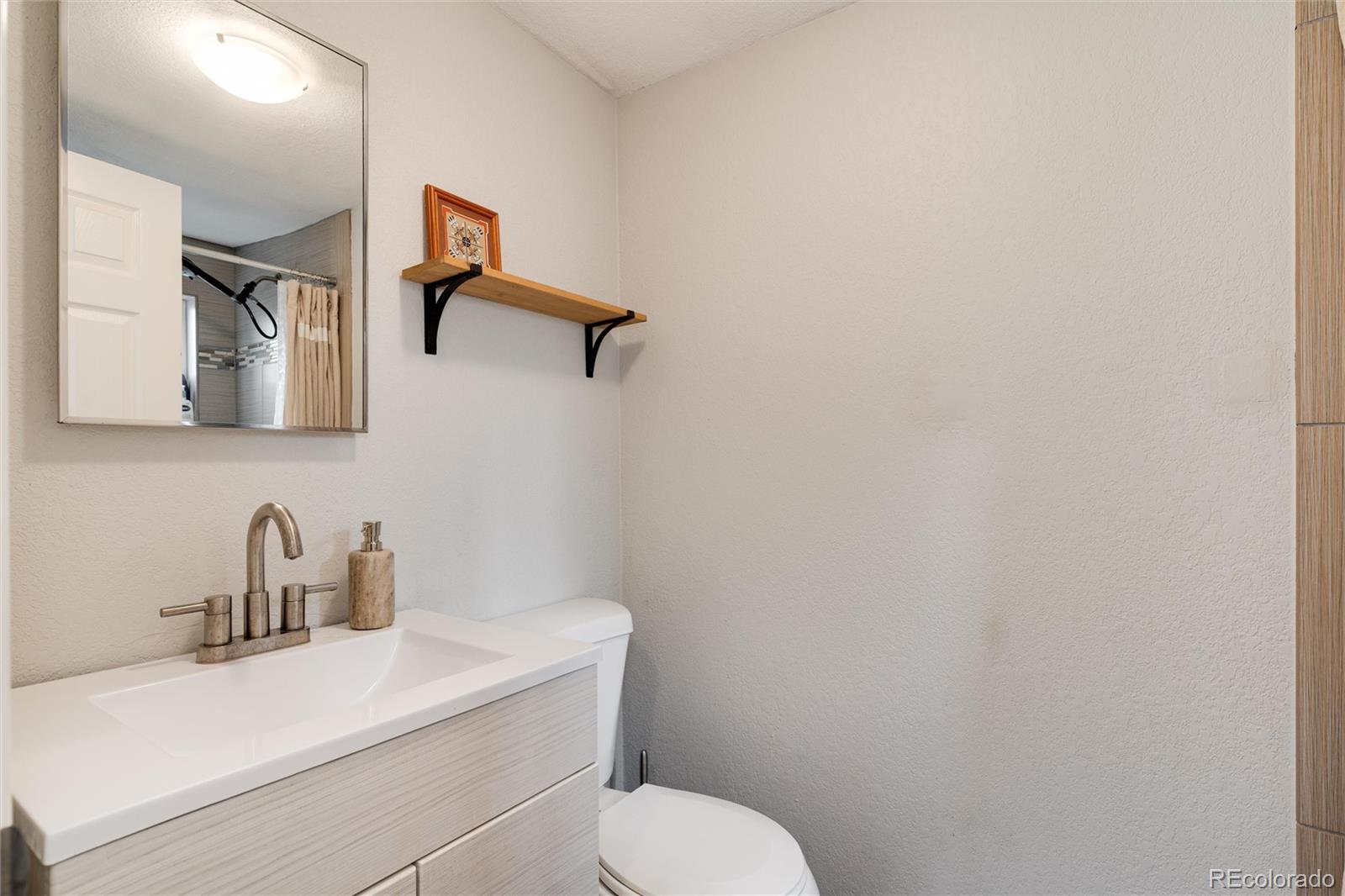MLS Image #17 for 3175 s pennsylvania street,englewood, Colorado