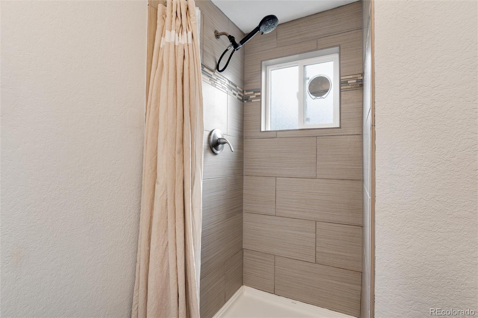 MLS Image #18 for 3175 s pennsylvania street,englewood, Colorado