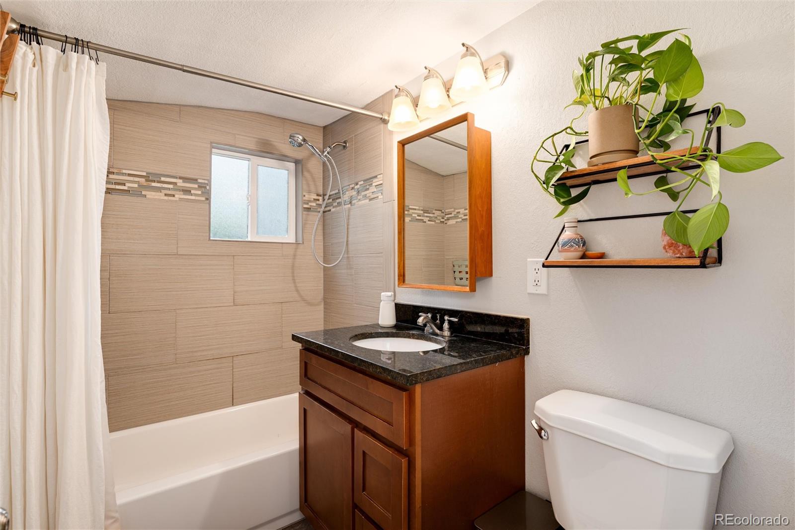 MLS Image #21 for 3175 s pennsylvania street,englewood, Colorado