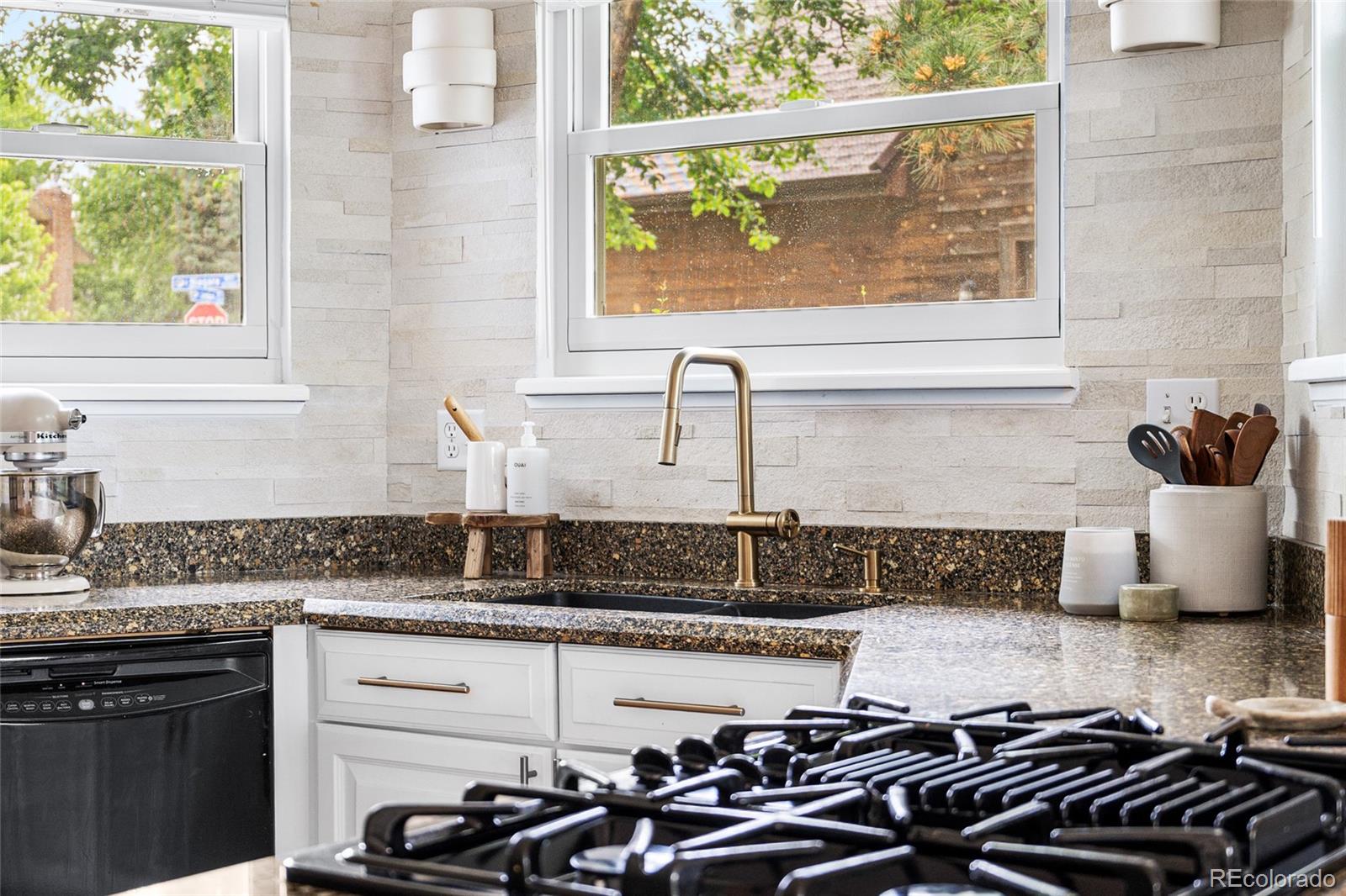 MLS Image #11 for 6686 e jamison avenue,centennial, Colorado