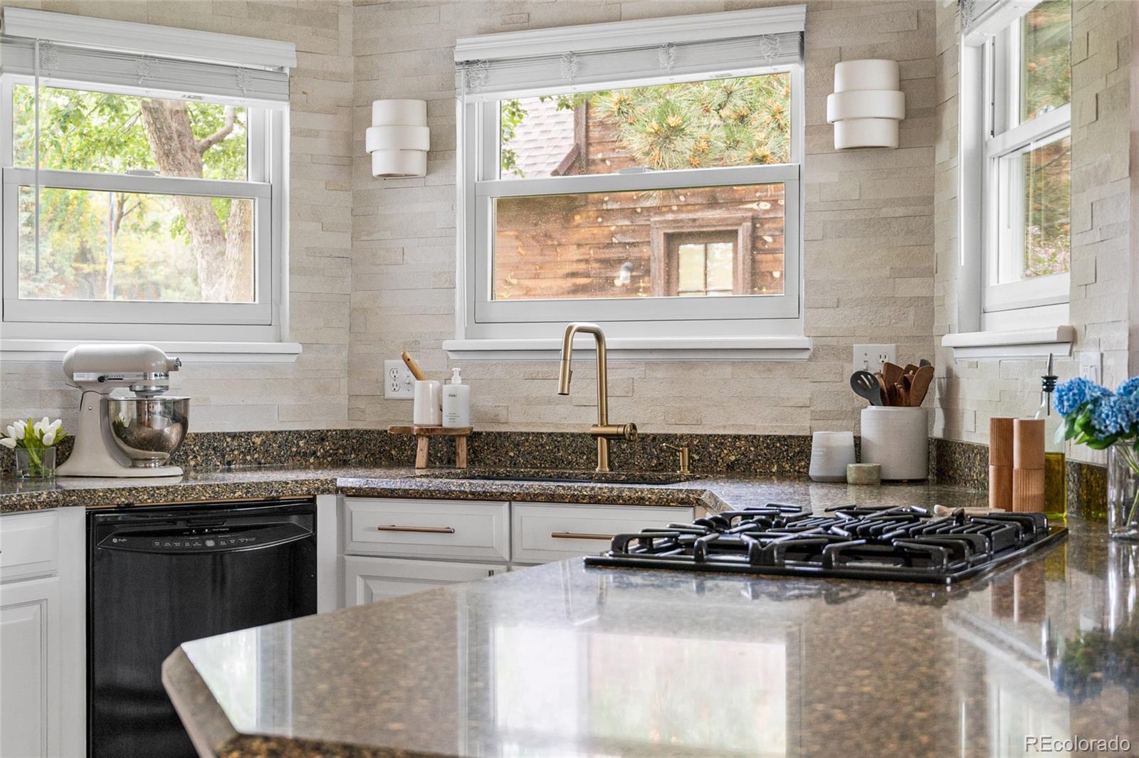 MLS Image #9 for 6686 e jamison avenue,centennial, Colorado