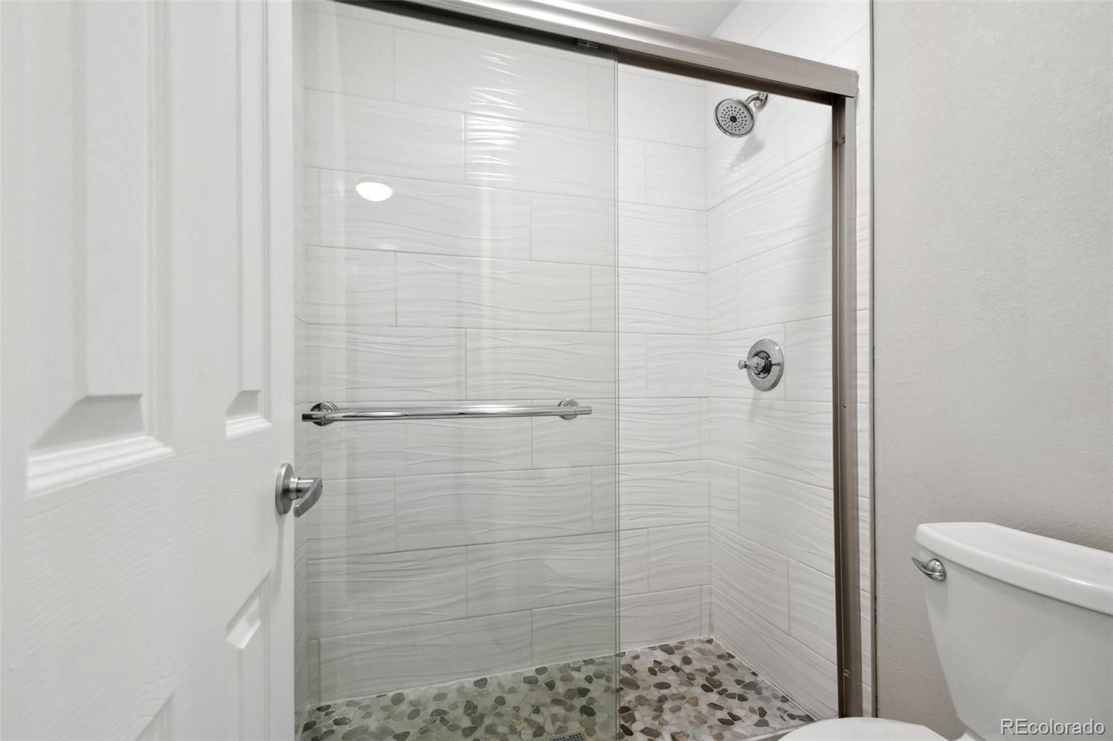 MLS Image #16 for 5875 e iliff avenue,denver, Colorado