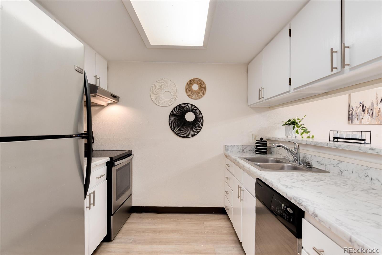 MLS Image #11 for 12172  melody drive,denver, Colorado