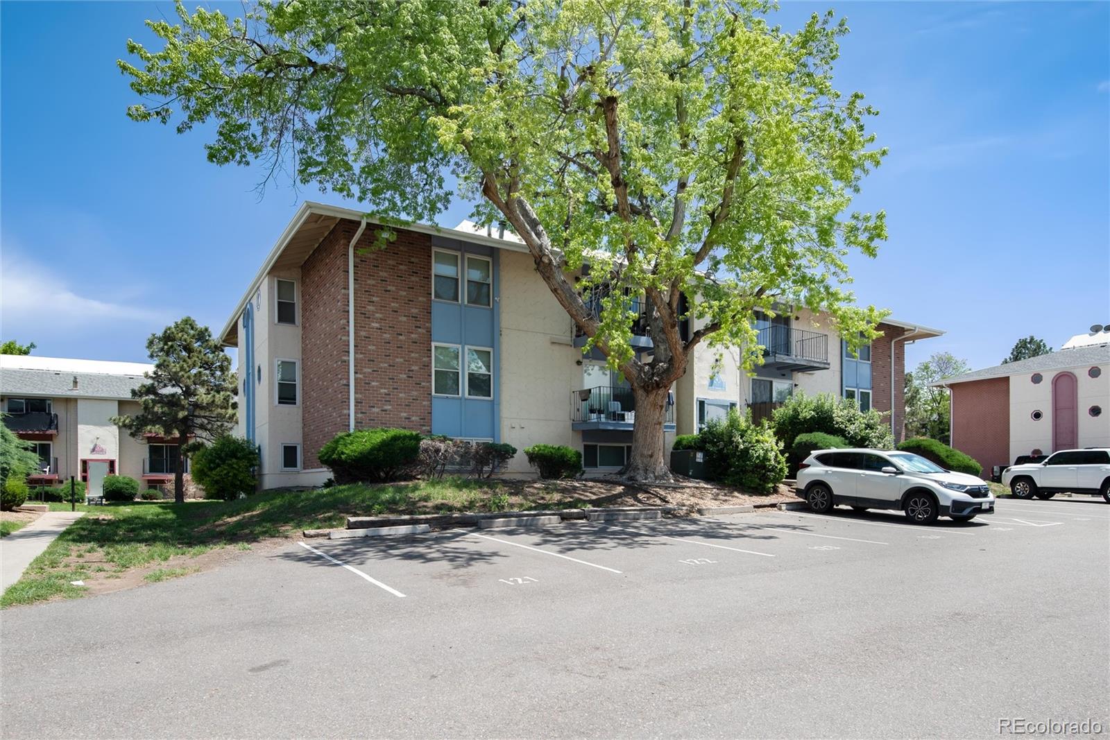 MLS Image #23 for 12172  melody drive,denver, Colorado