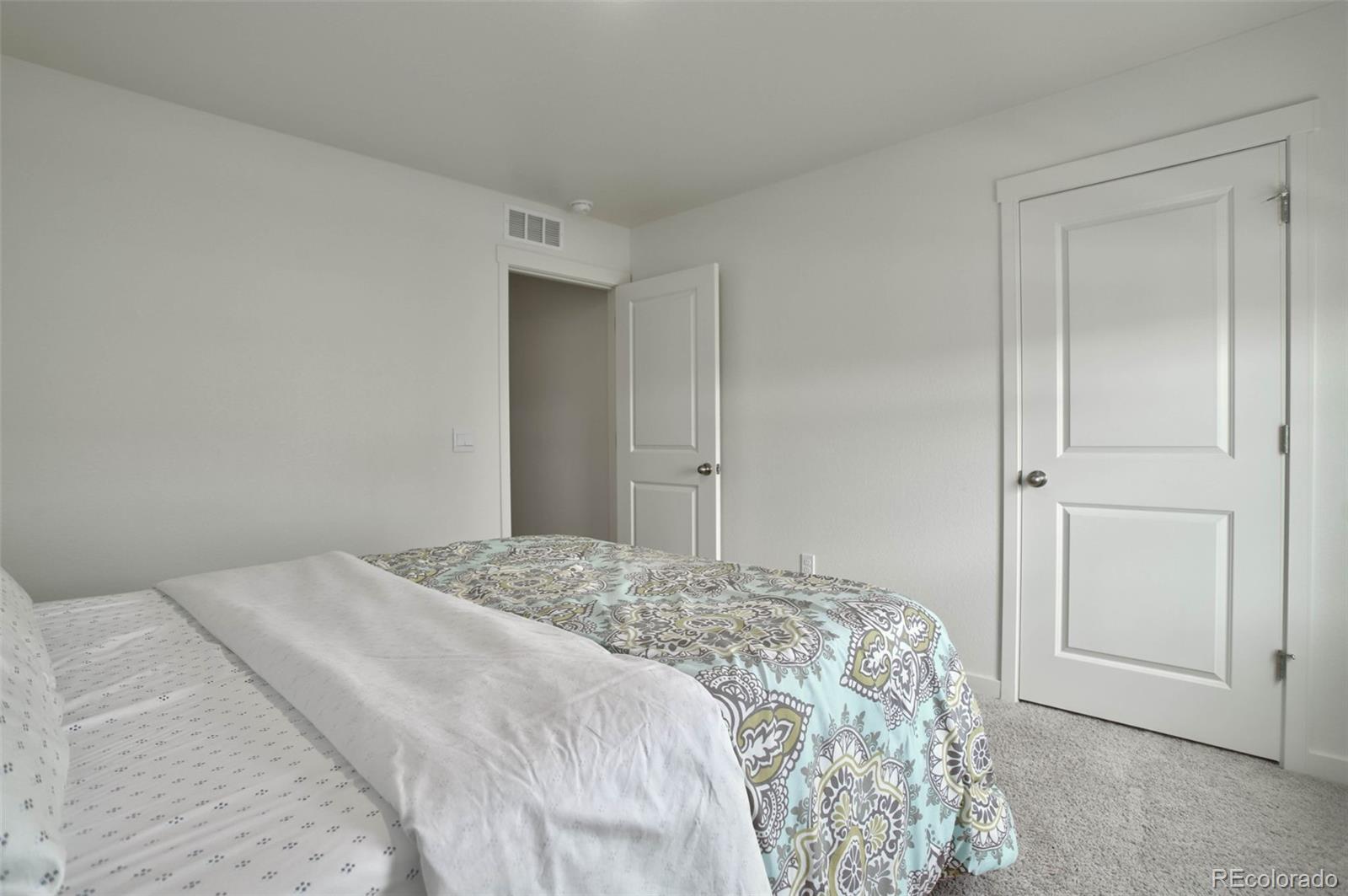 MLS Image #13 for 9 n waterloo street,aurora, Colorado