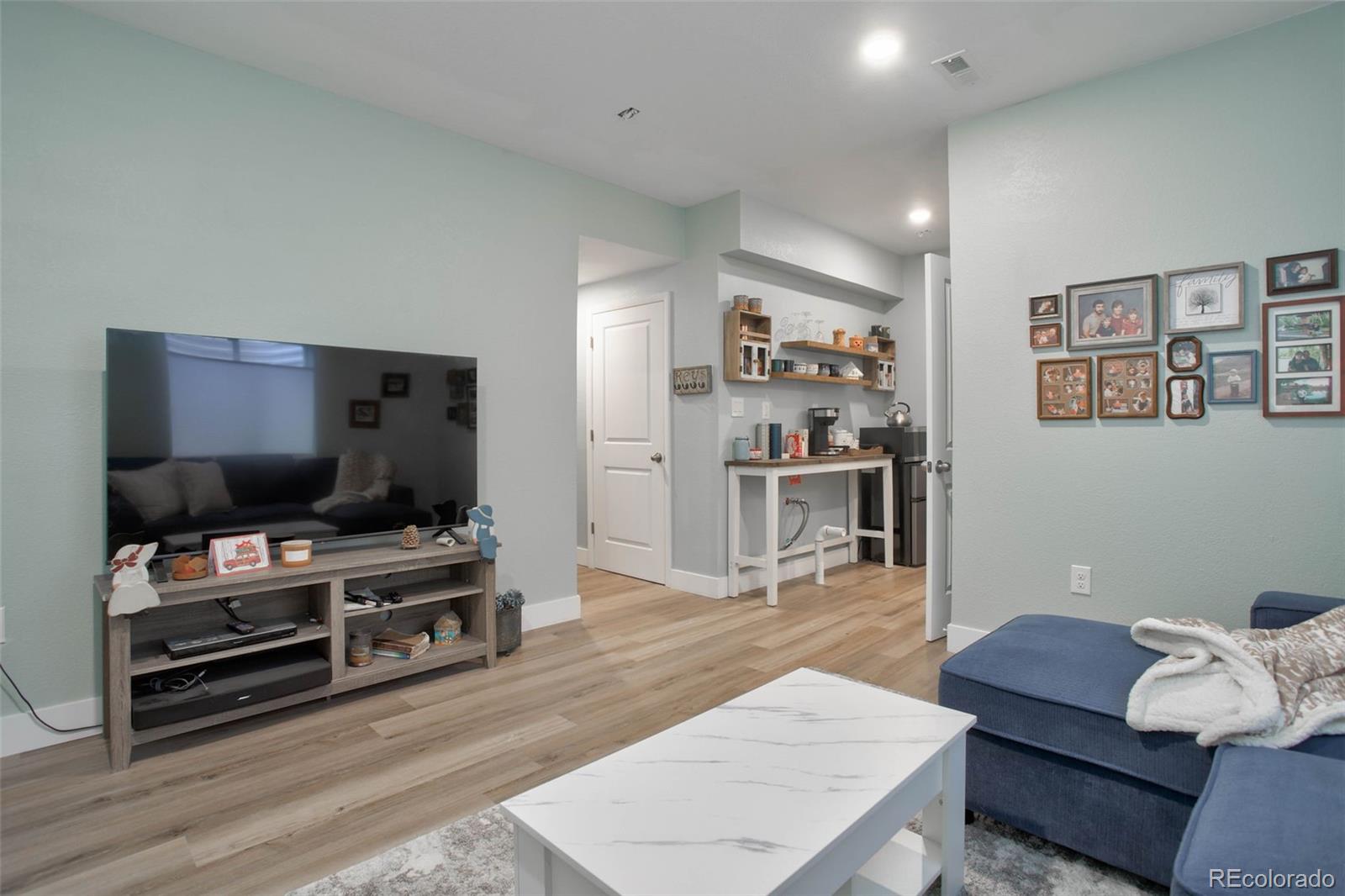 MLS Image #16 for 9 n waterloo street,aurora, Colorado