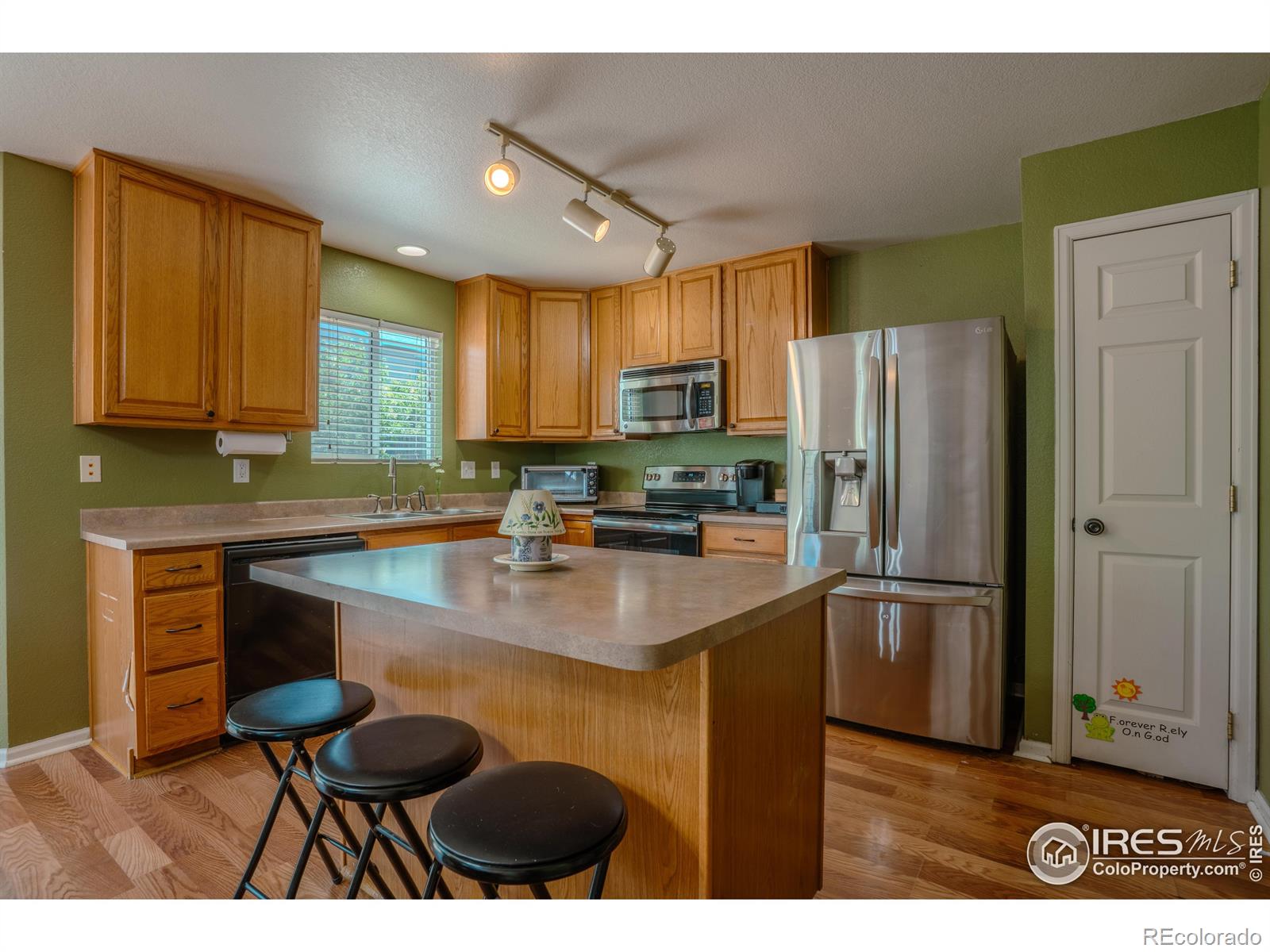MLS Image #11 for 1675  prairie hill drive,fort collins, Colorado