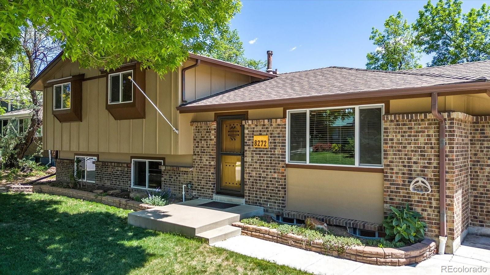 MLS Image #2 for 8272  ammons circle,arvada, Colorado