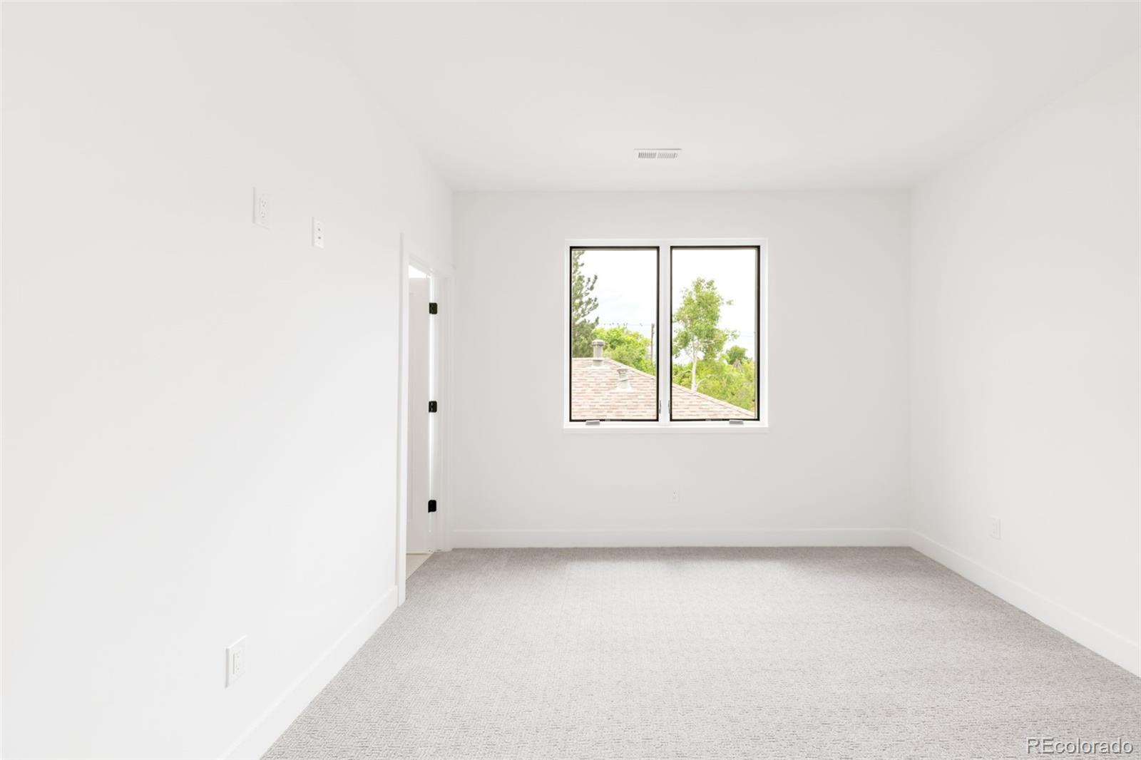 MLS Image #31 for 1466 s gaylord street,denver, Colorado
