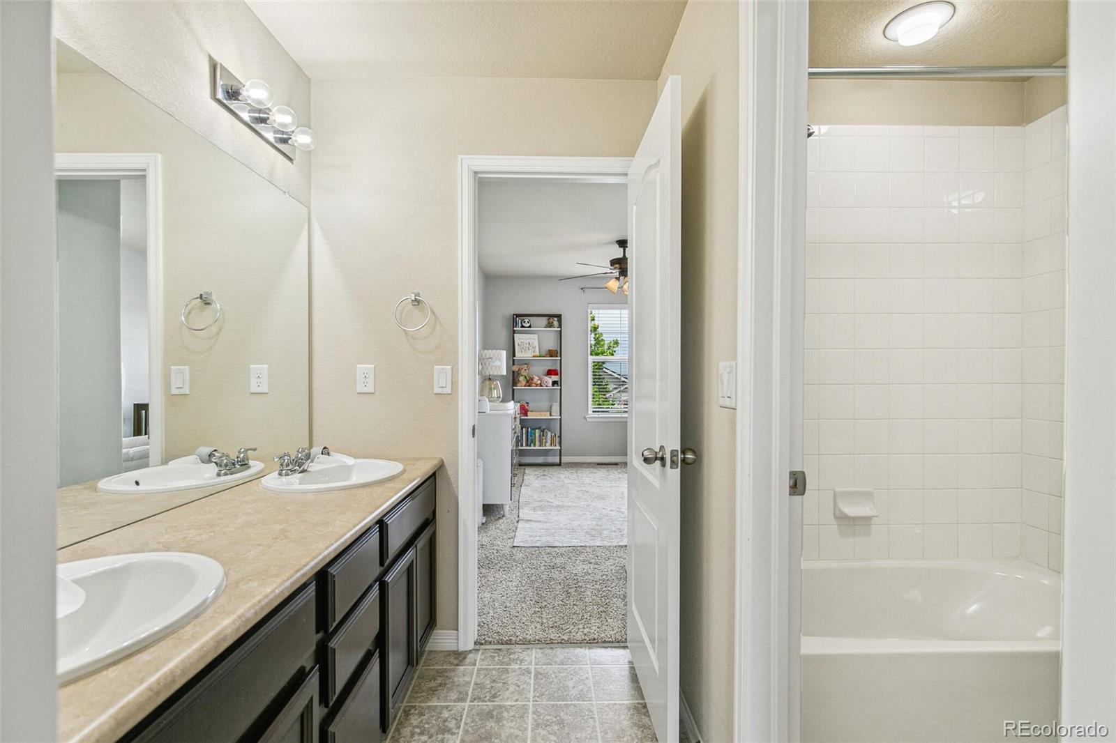 MLS Image #26 for 24356 e powers avenue,aurora, Colorado