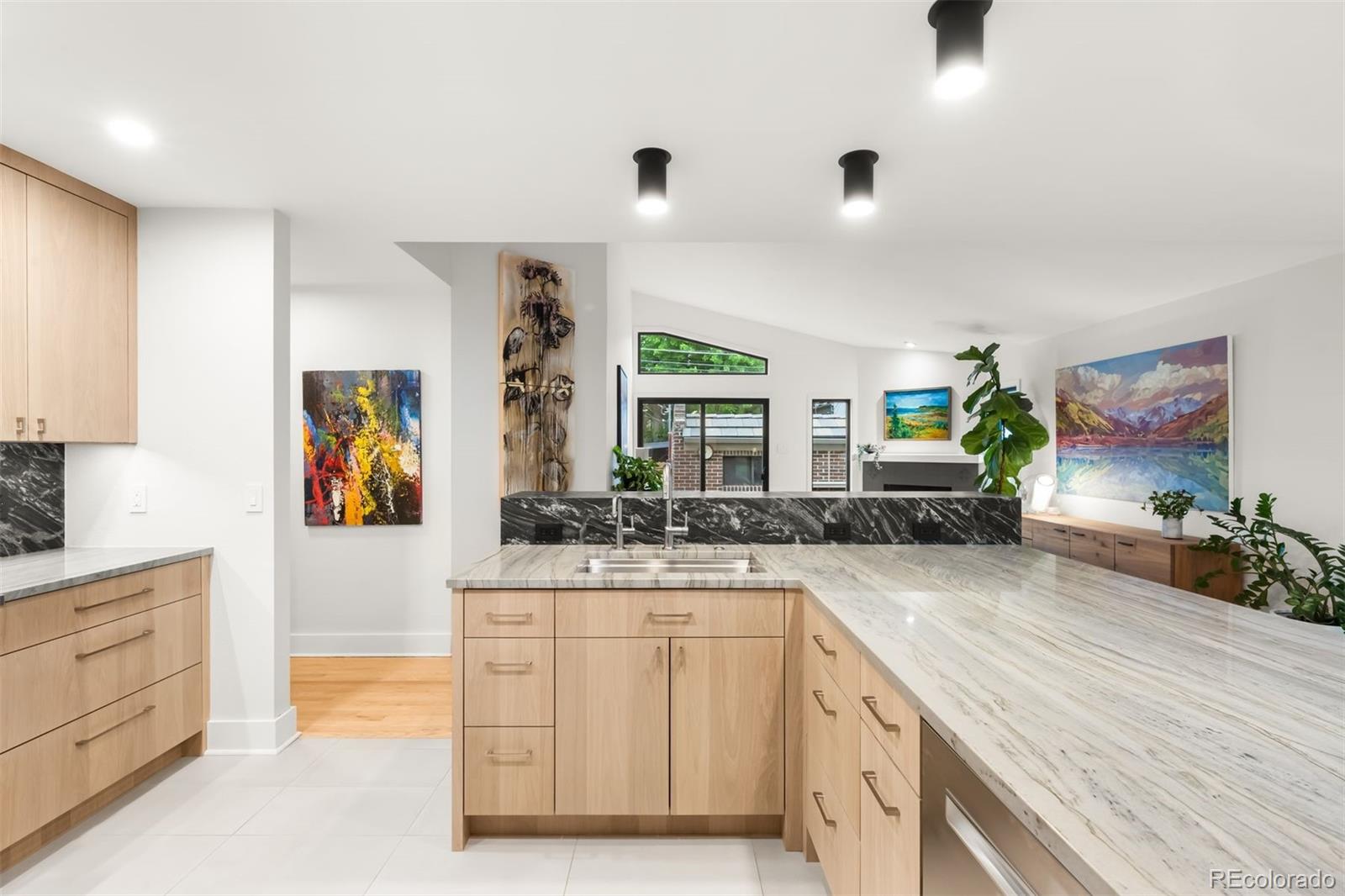 MLS Image #2 for 840 s gaylord street,denver, Colorado