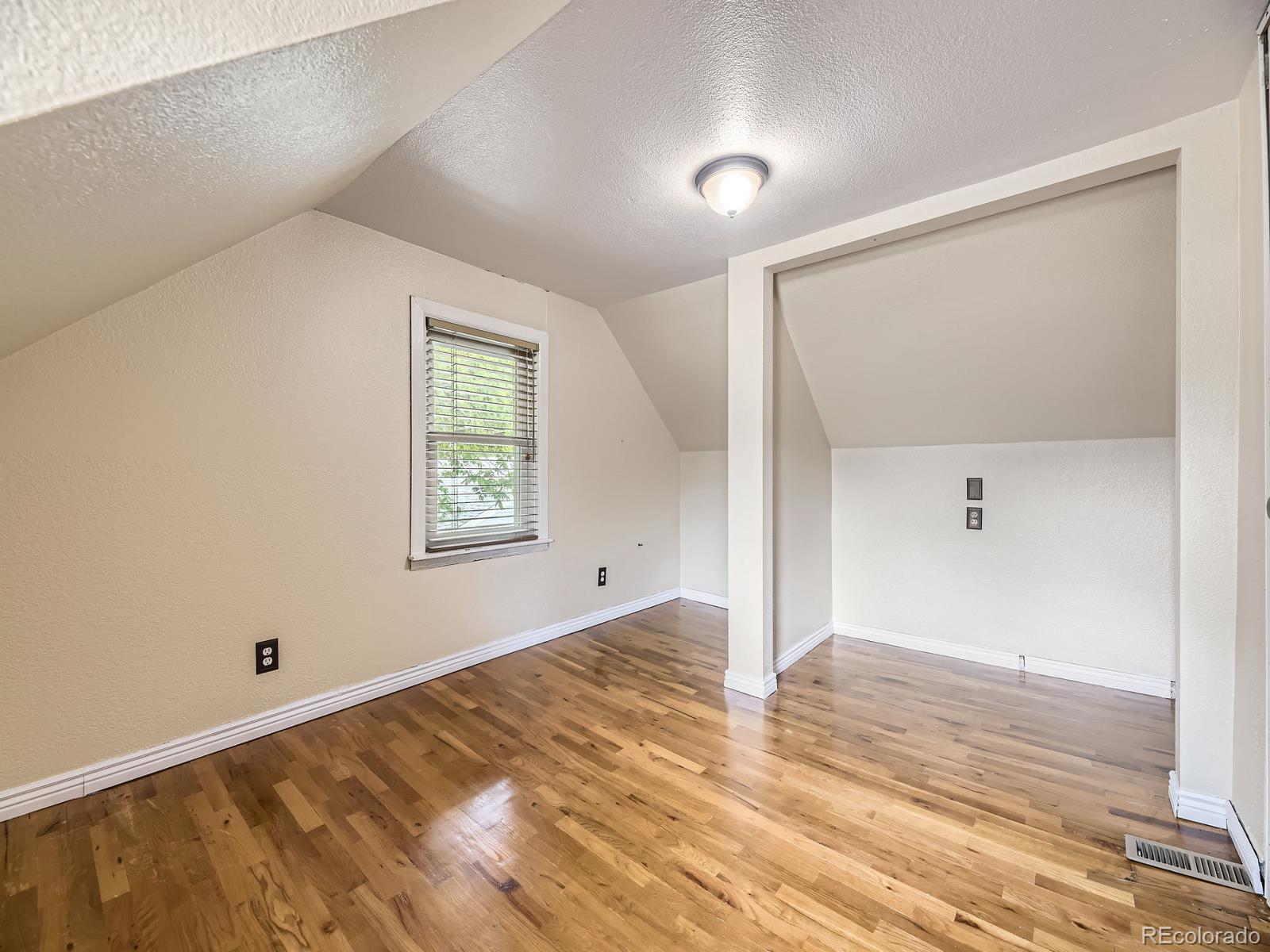 MLS Image #15 for 5339 s windermere street,littleton, Colorado