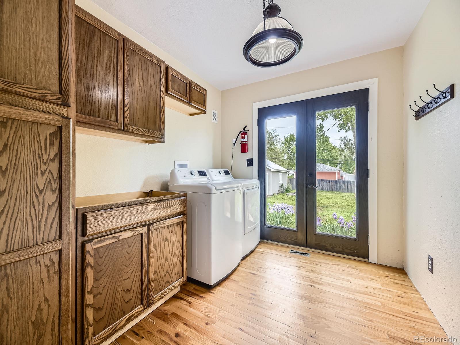 MLS Image #8 for 5339 s windermere street,littleton, Colorado