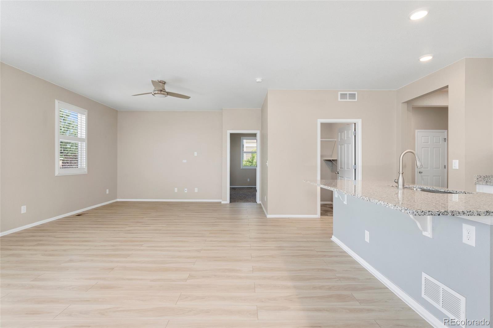 MLS Image #23 for 15525  quince circle,thornton, Colorado