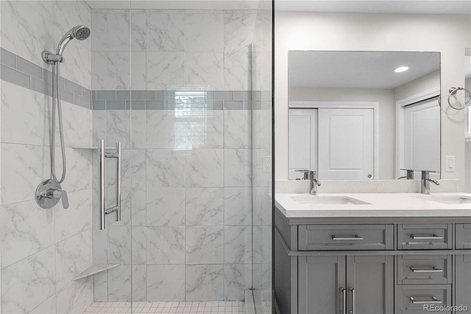 MLS Image #20 for 10724 e maplewood place,englewood, Colorado