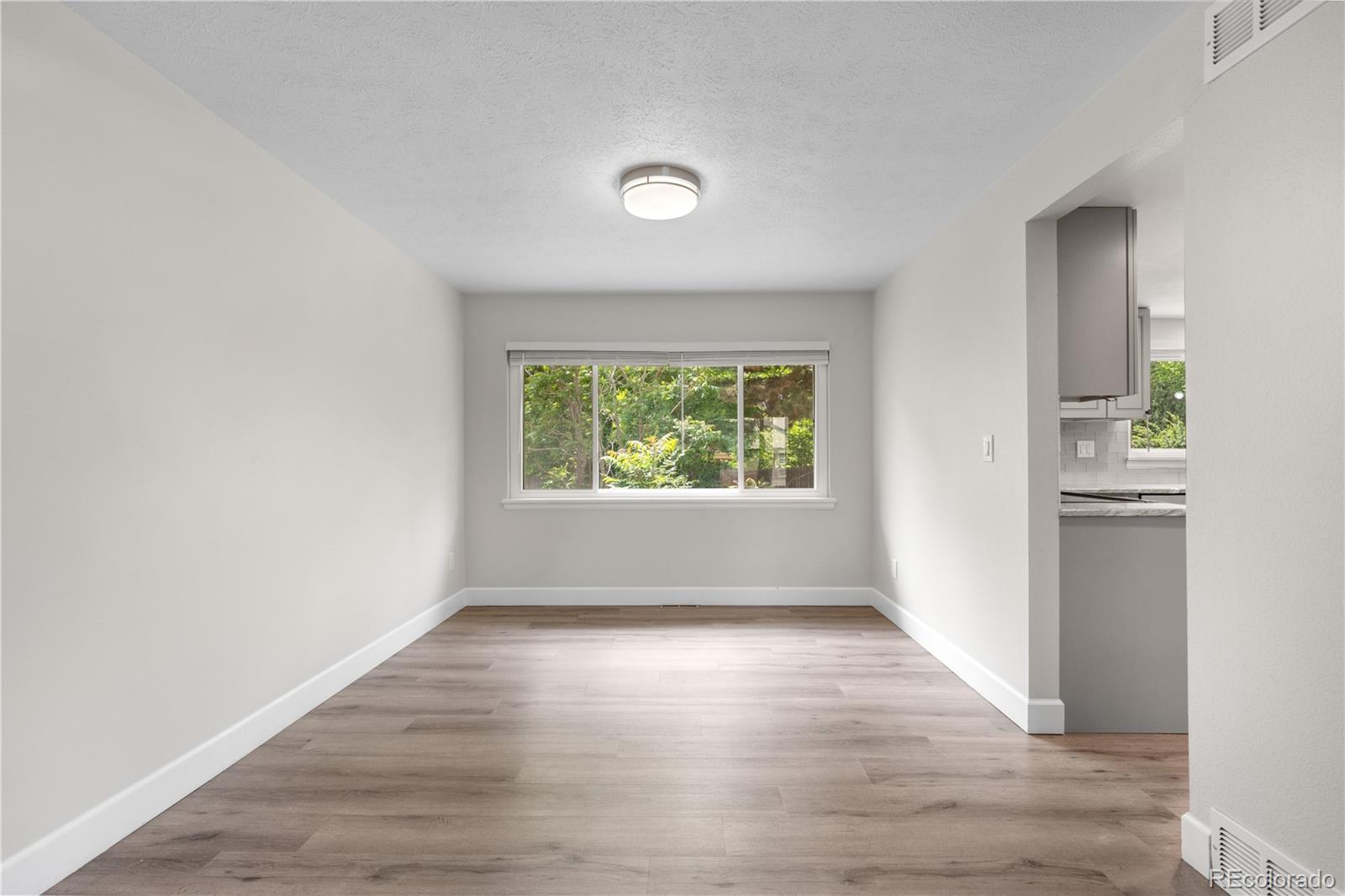 MLS Image #3 for 10724 e maplewood place,englewood, Colorado