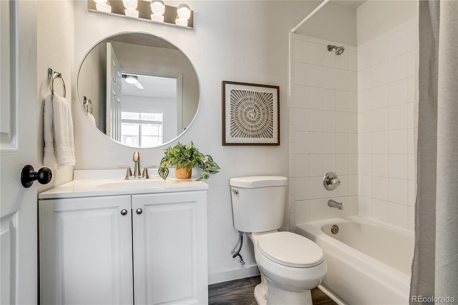 MLS Image #29 for 2642  devonshire court,denver, Colorado